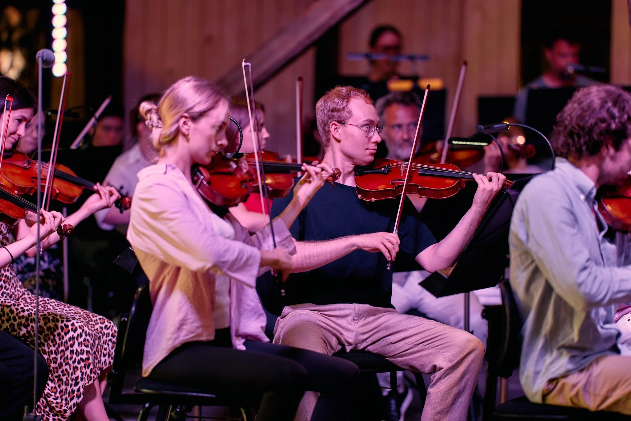 🎻 Step into the world of orchestral leadership with our exclusive Masterclass for Orchestral Leaders, 25–27 November in Vienna!
Join renowned artists Jukka-Pekka Saraste, Sophie Heinrich and Sarah Osa for three inspiring days of discussion an
