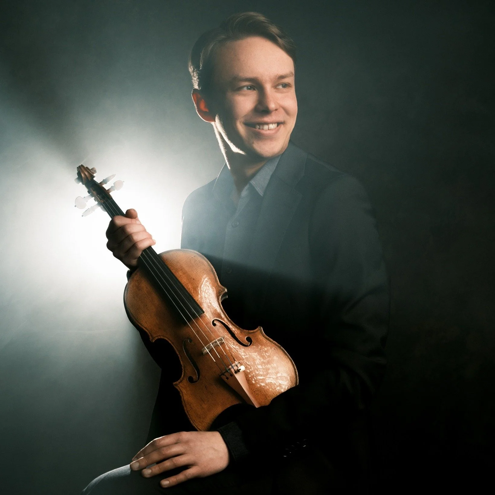 ✨ Soloist Spotlight ✨

We are proud to welcome Otto Antikainen, one of Finland&rsquo;s most exciting rising violinists, to the Fiskars Summer Festival 2026!

Otto Antikainen is a Finnish violinist known both as an orchestral soloist and chamber music