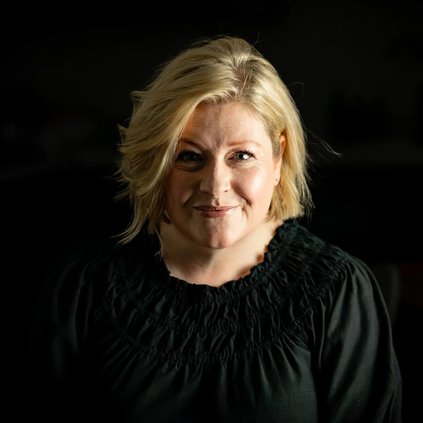 ✨ Soloist spotlight ✨

One of the leading mezzo-sopranos of her generation, Karen Cargill, is the amazing soloist in our collaborative project with the Helsinki Philharmonic Orchestra for Mahler's 3rd Symphony. We are also happy to have Karen join us