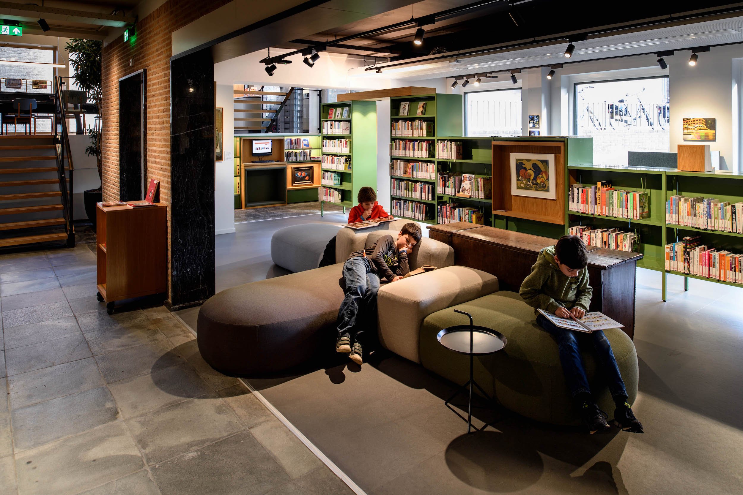 Raadhuis Schijndel_21-library-seating-lounge-reading-children-interior-spatial-exhibition-design-designwolf.jpg