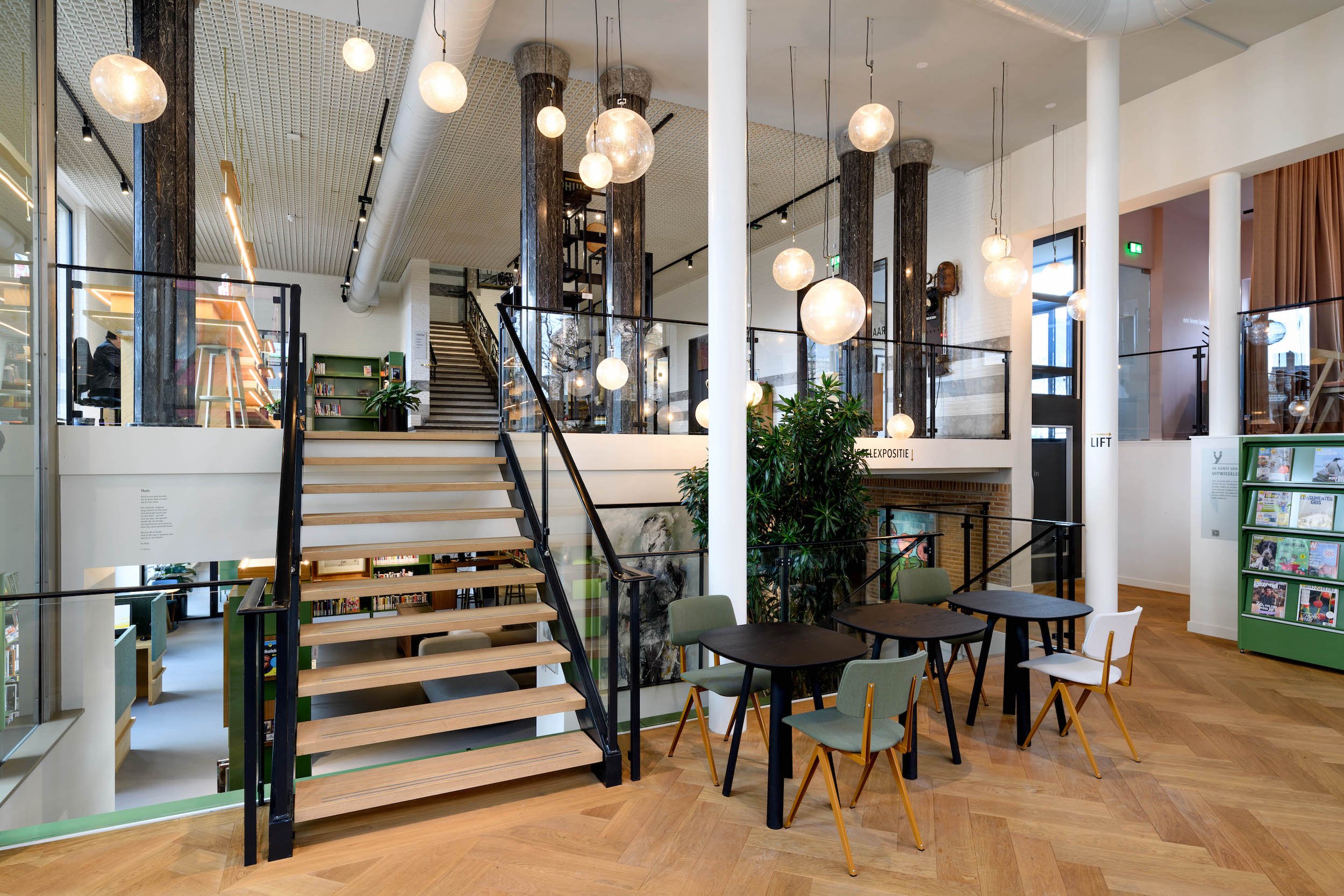 Raadhuis Schijndel_10-foyer-cafe-library-interactive-art-tour-interior-spatial-exhibition-design-designwolf.jpg