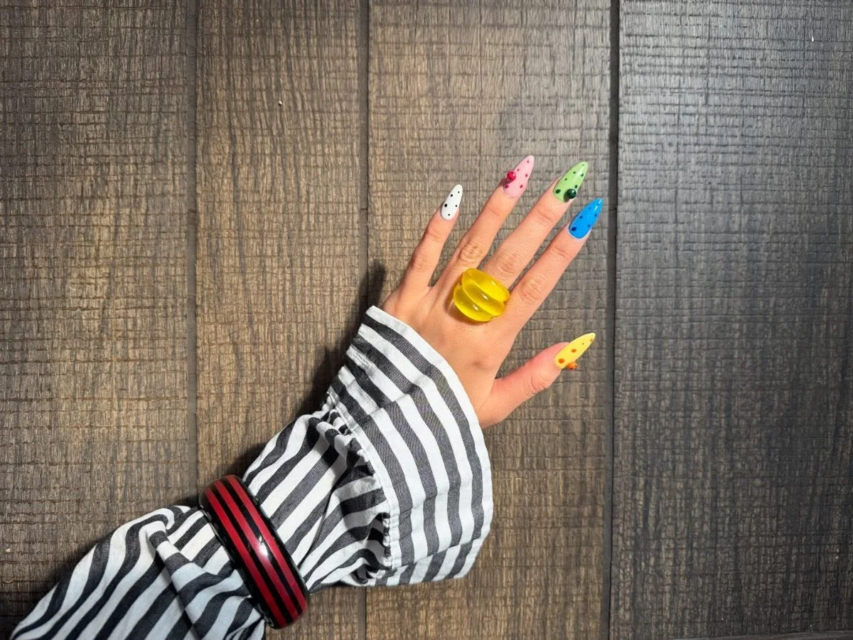 🤍❤️💚💙💛🙂&zwj;↕️🙂&zwj;↕️🙂&zwj;↕️