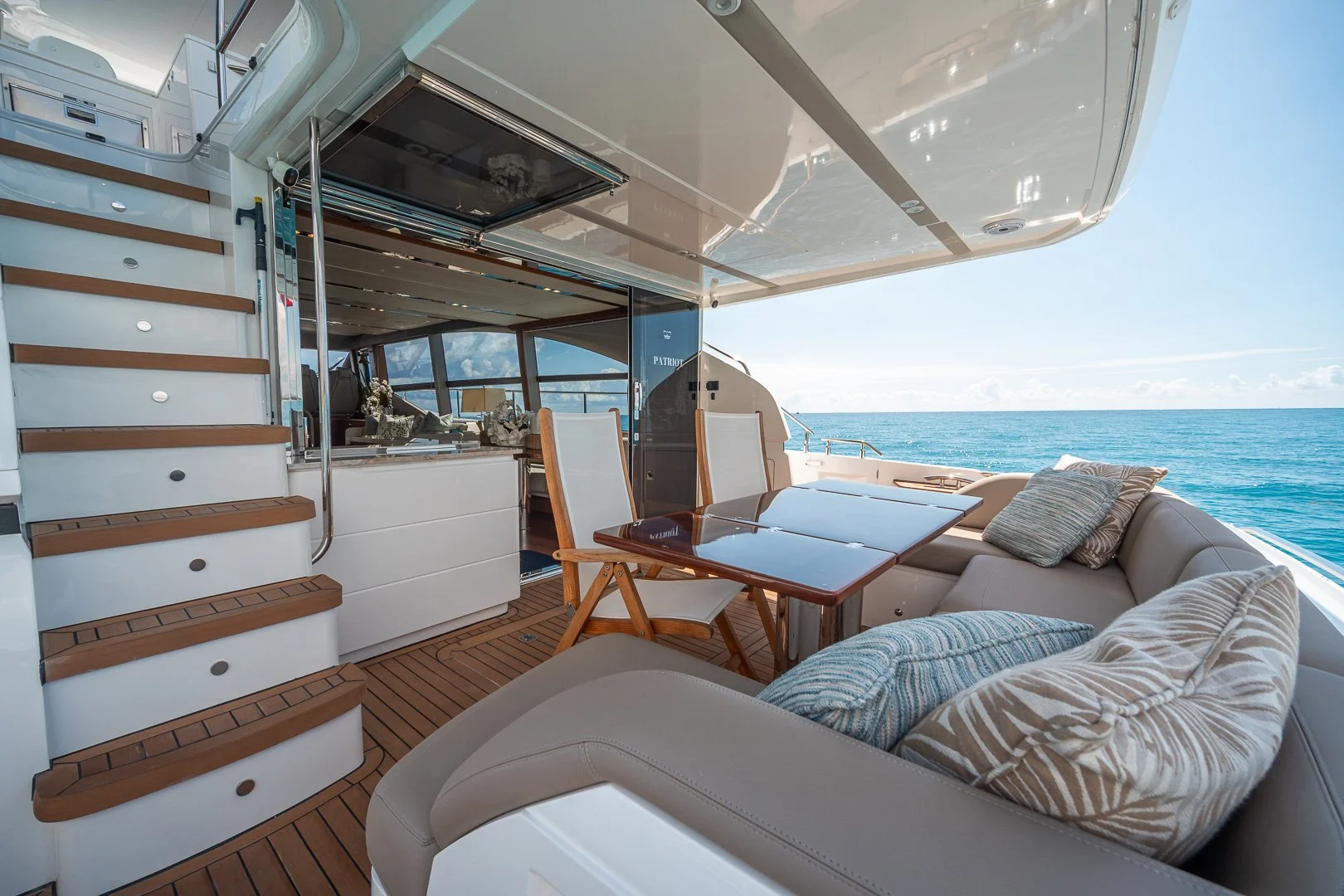 Princess 68 Flybridge