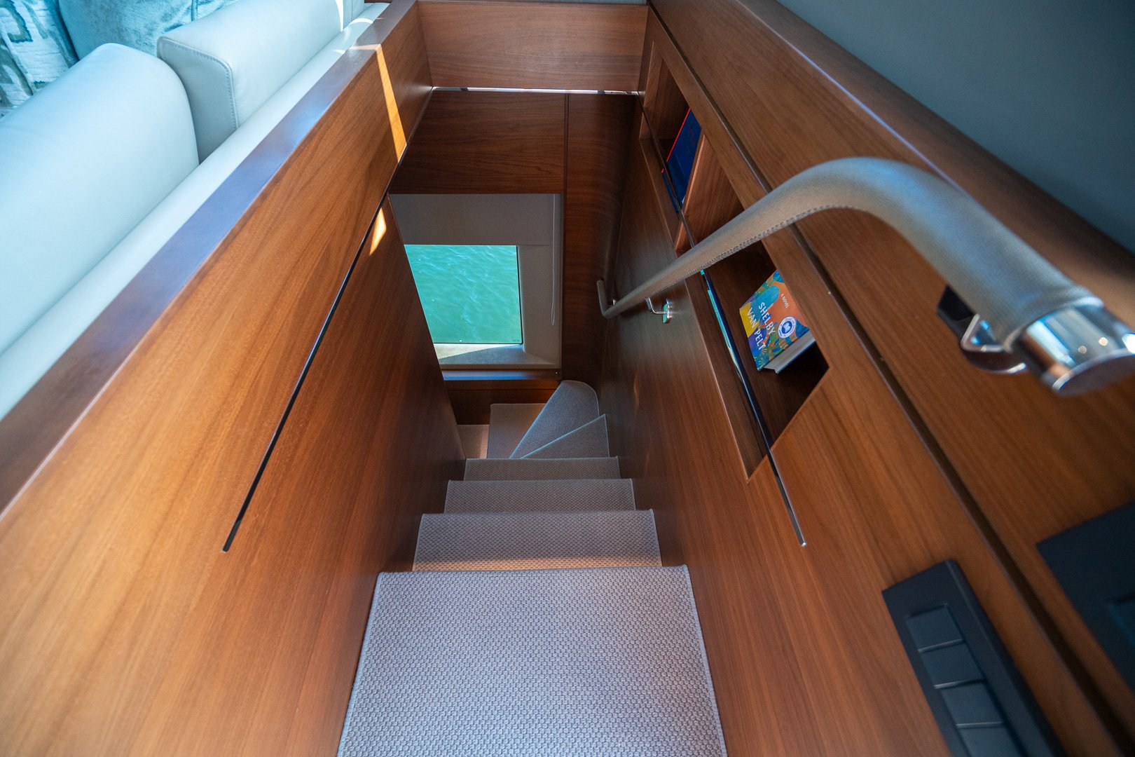 Princess 68 Flybridge