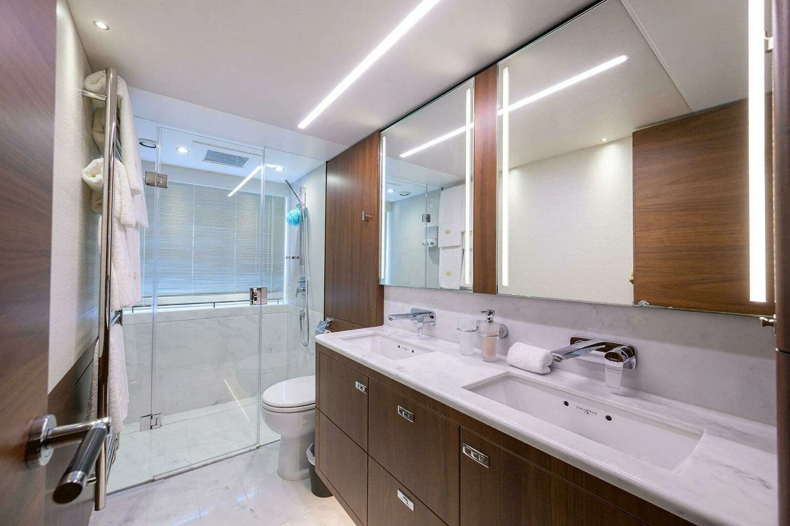 Princess Y72 (11).jpeg