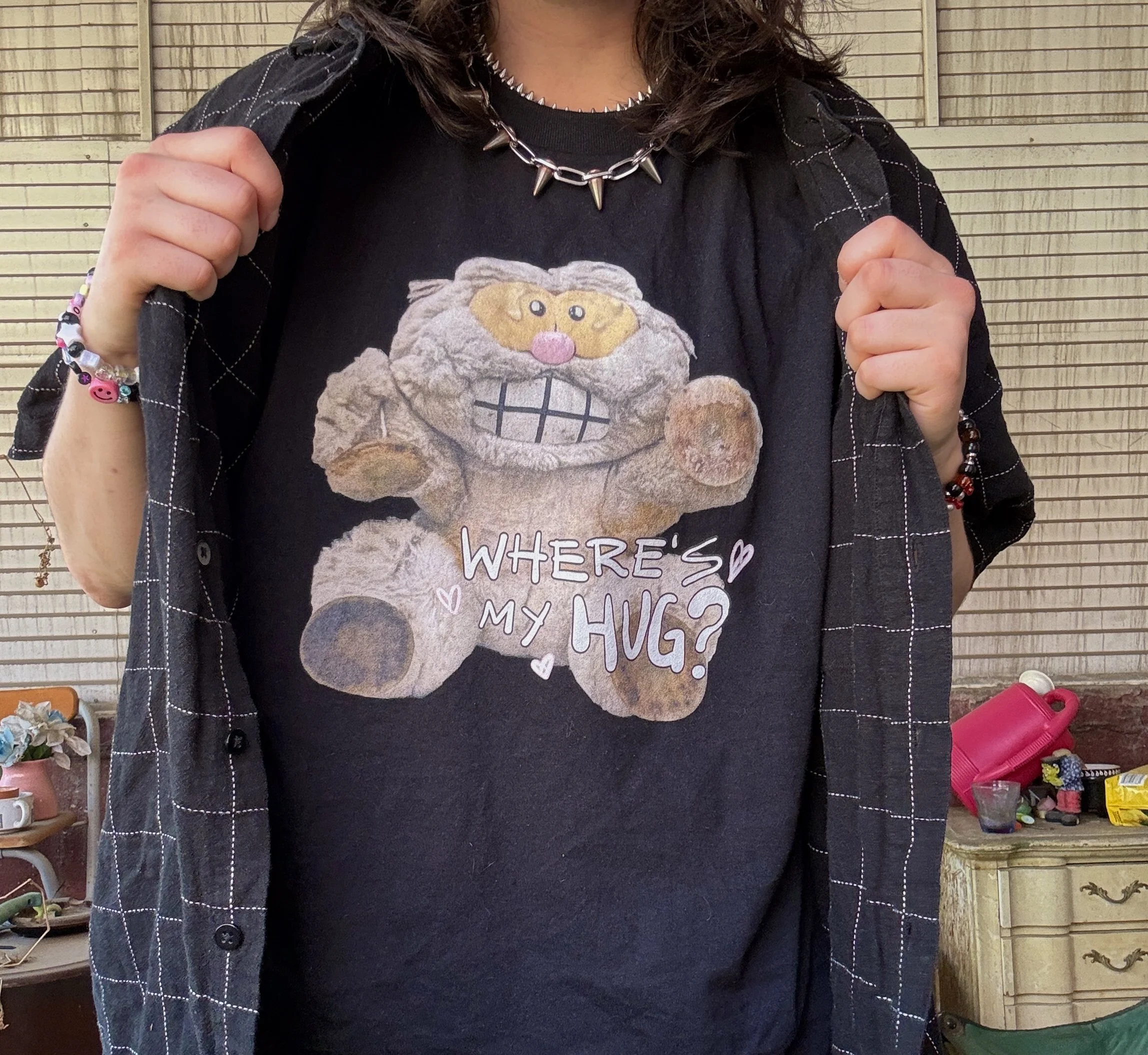 wheres my hug shirt.JPG