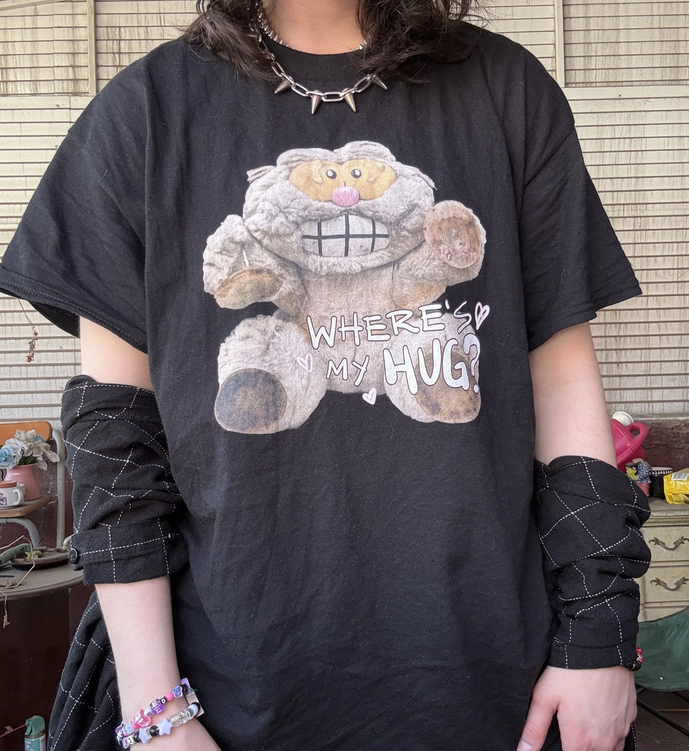 wheres my hug shirt 2.JPG