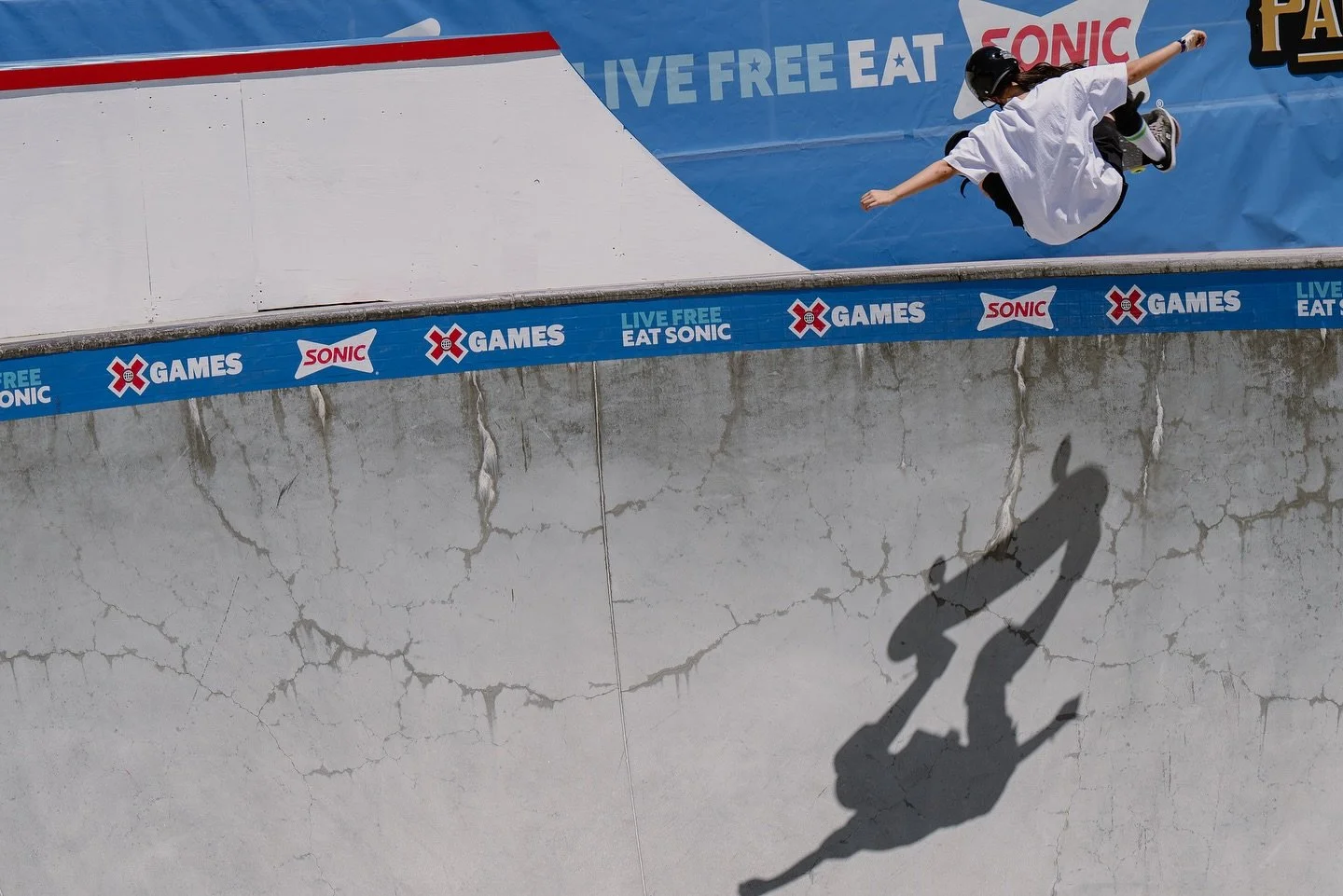 Day 1 of @xgames in #slc is here. Come say hi to @hazel.behind.the.lens and @kelsandco._ if you see them out with their cameras.

#skatelikeagirl #skateboading #xgames