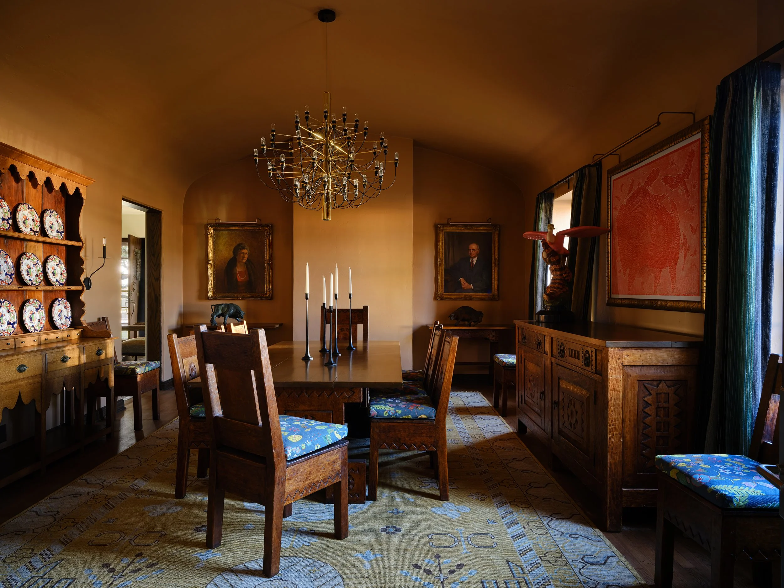 Texas Ranch House_Cuppett Kilpatrick Architecture and Interior Design_Austin Texas_spanish-mexican-colonial-shaped-plaster-barrel-vault-antiques-interior-design-dining.jpg