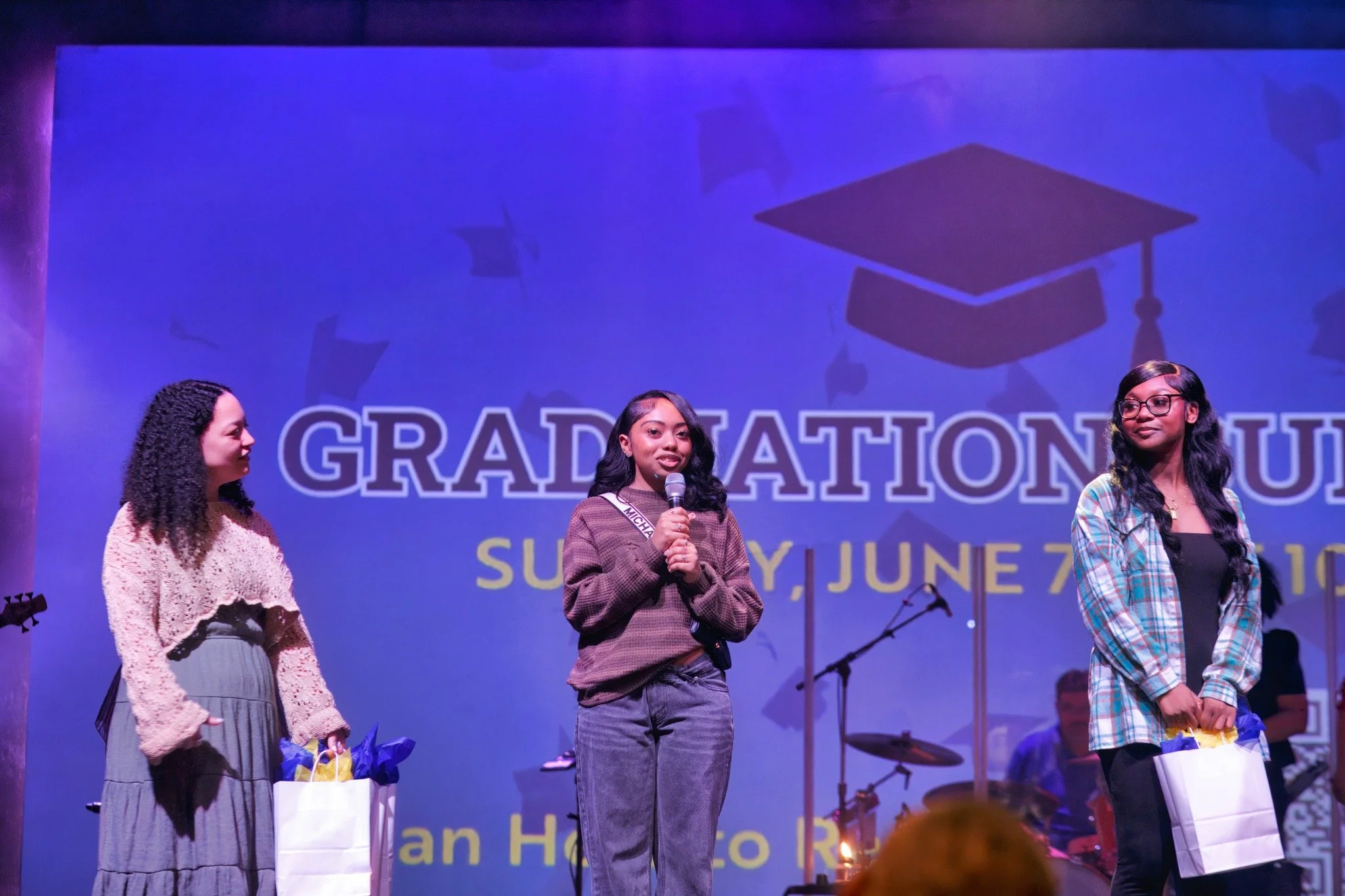 A snapshot of our church Family! What a blessed time it was on Sunday when we were able to celebrate our Graduates! Join us Sundays at 10am! Special thanks to Ric Ceron for these great pictures!