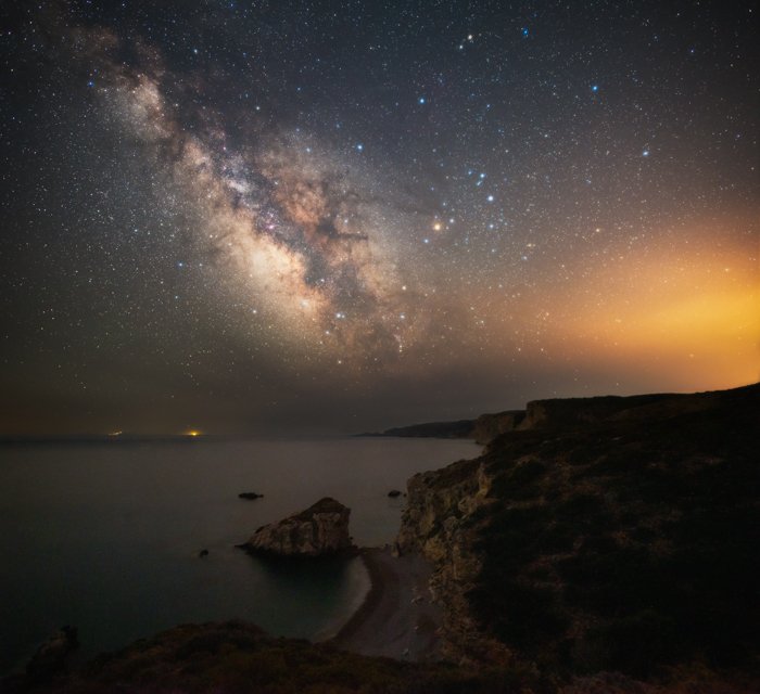 THP_2025_05_19_night_sky_thumbnails-1-3.jpg