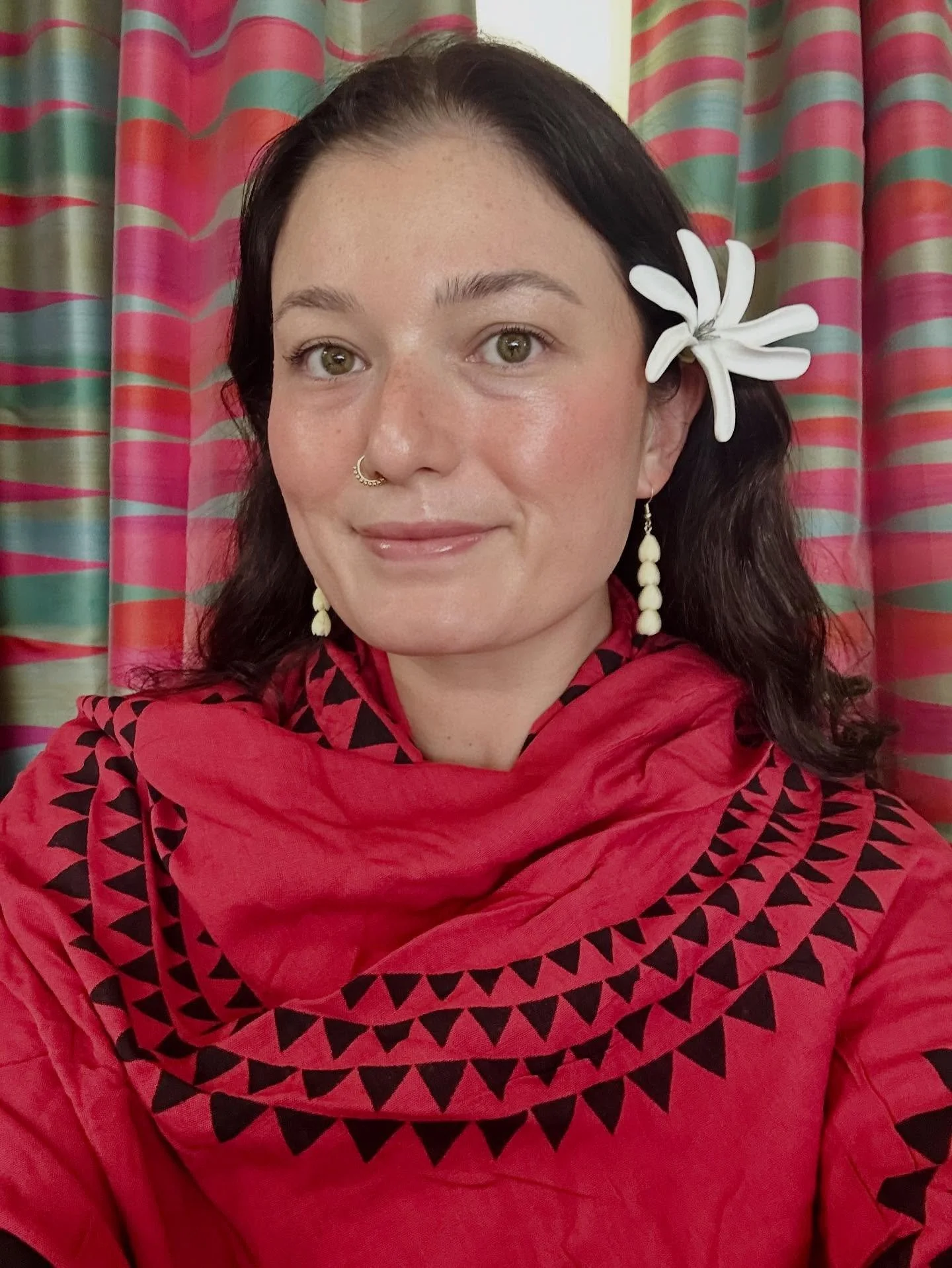 tired, busy, but still here 🌺