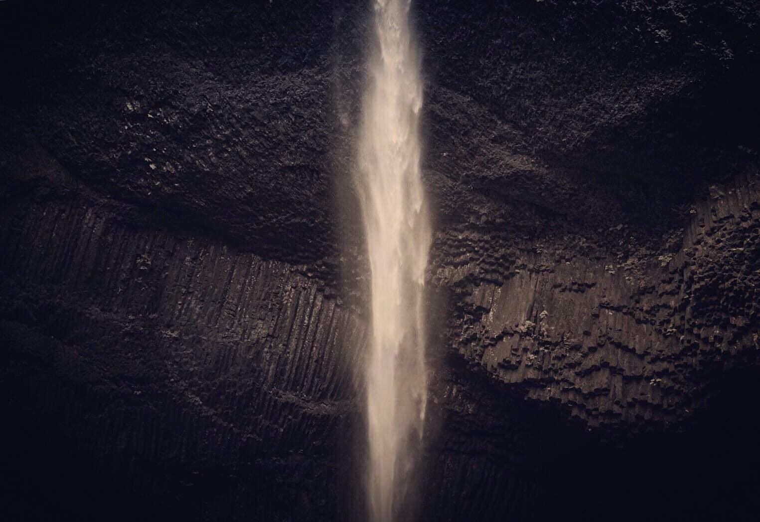waterfall.jpg