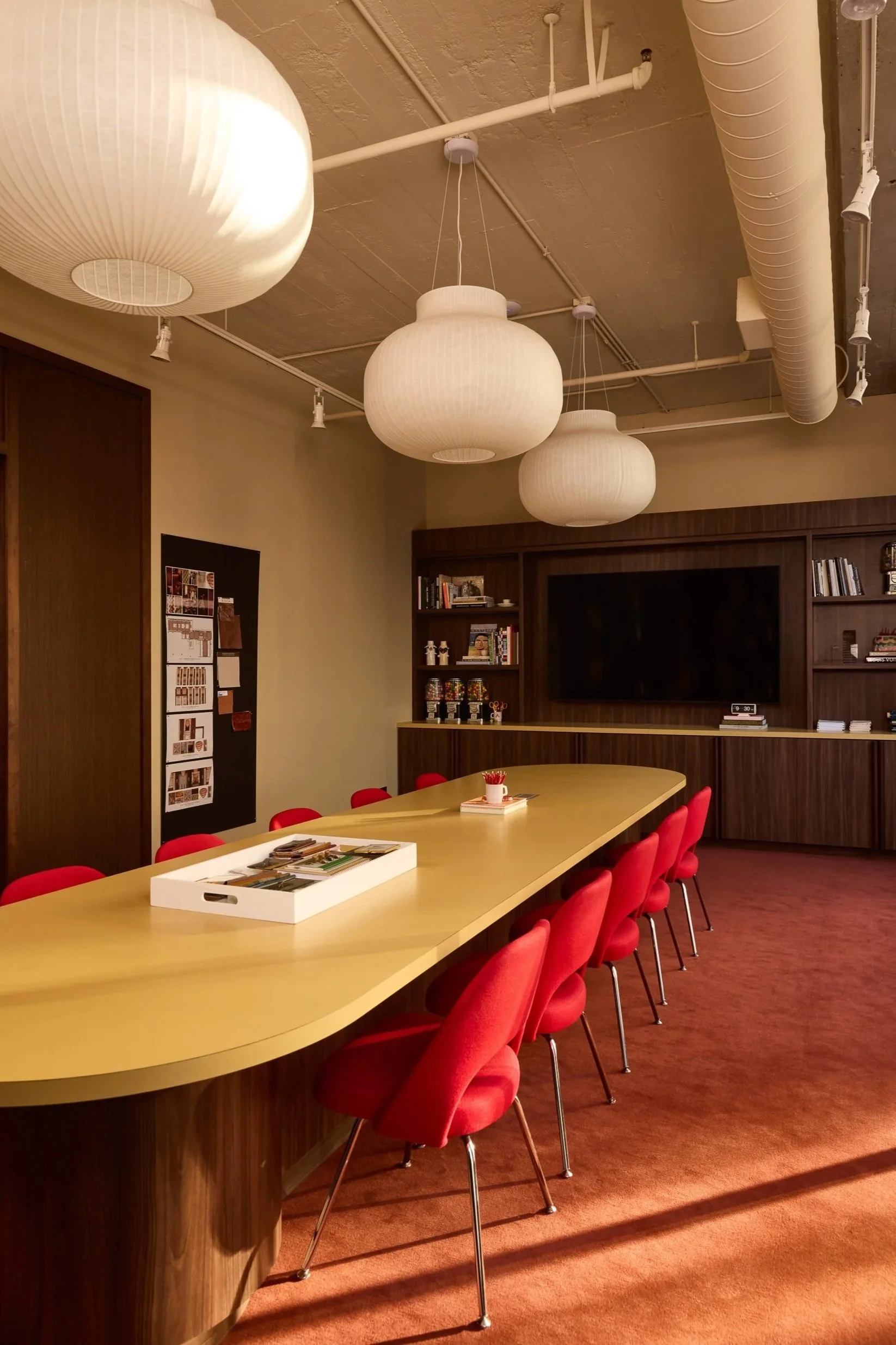 Avenir - Office Interiors