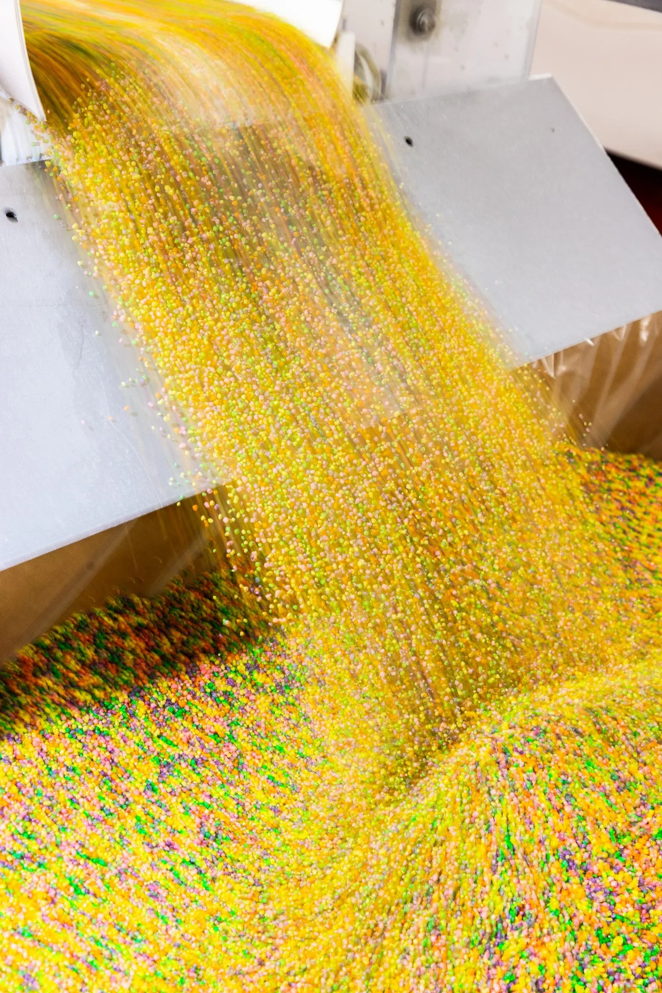 LUCYHEWETT_ChicagoFoodPhotographer_NERDSgummies_516.jpg