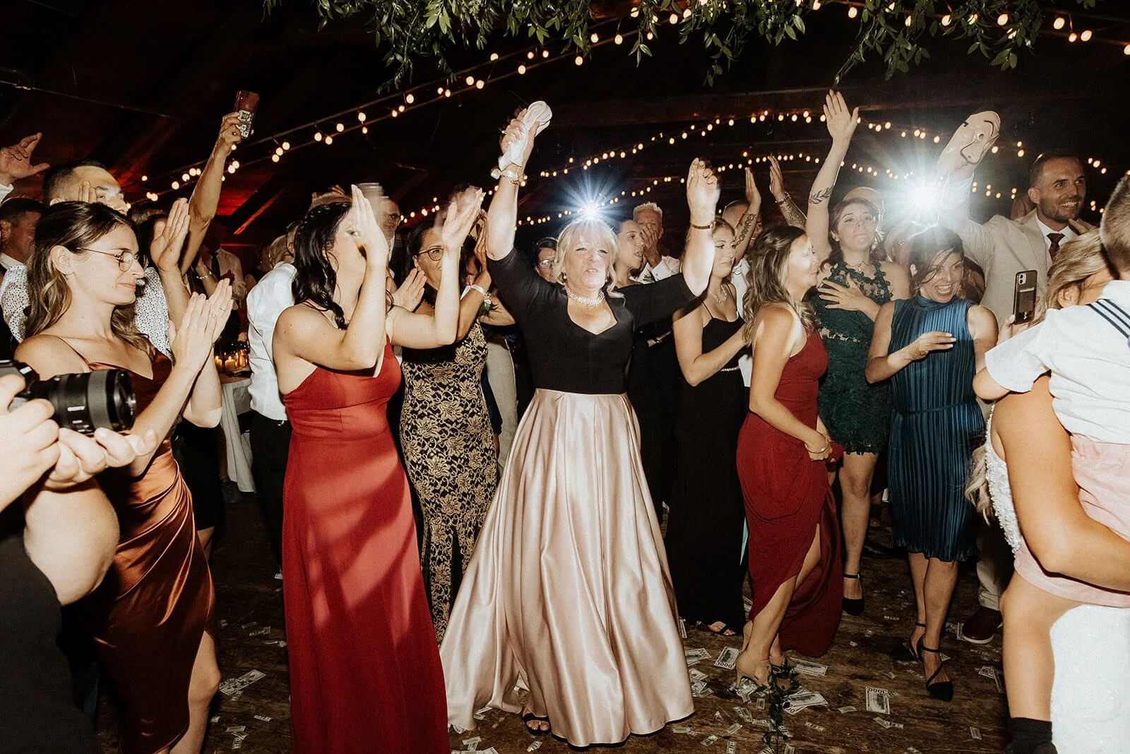 mariage-auberge-saint-gabriel-elegant-montreal 8.jpg