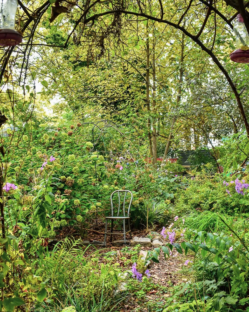 Best Walking Tours and Institutions for History Buffs in NYC 