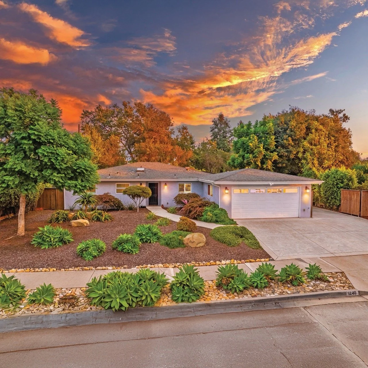 Dan-Carpenter-Luxury-Living-Real-Estate-1240 La Brea Ln Carpinteria-63-edit Large.jpeg