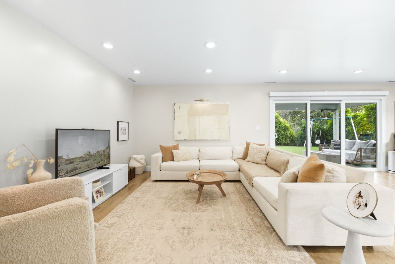 Dan-Carpenter-Luxury-Living-Real-Estate-1240 La Brea Ln Carpinteria-7 Large.jpeg