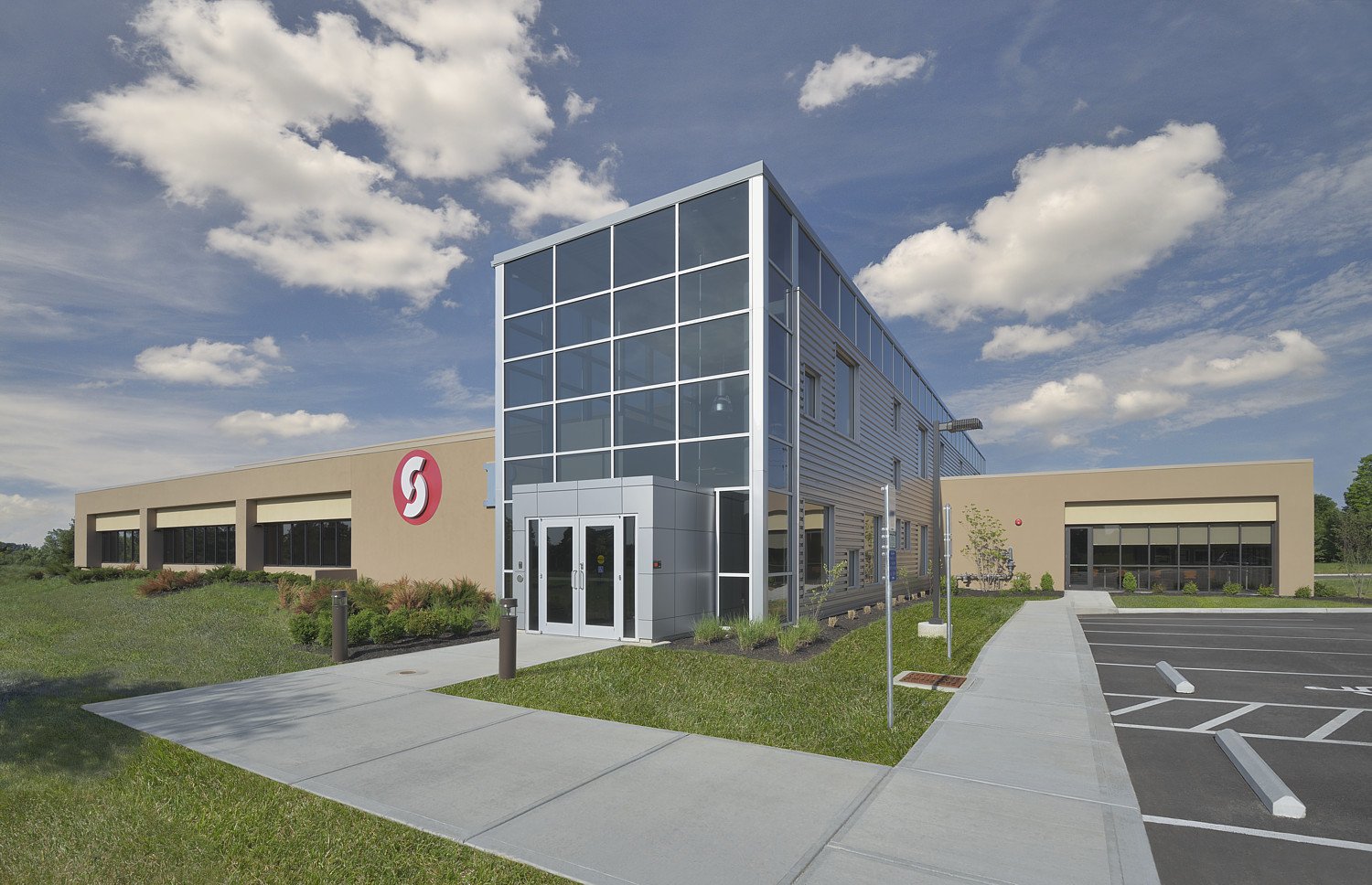 Sinclair Courseview Building B