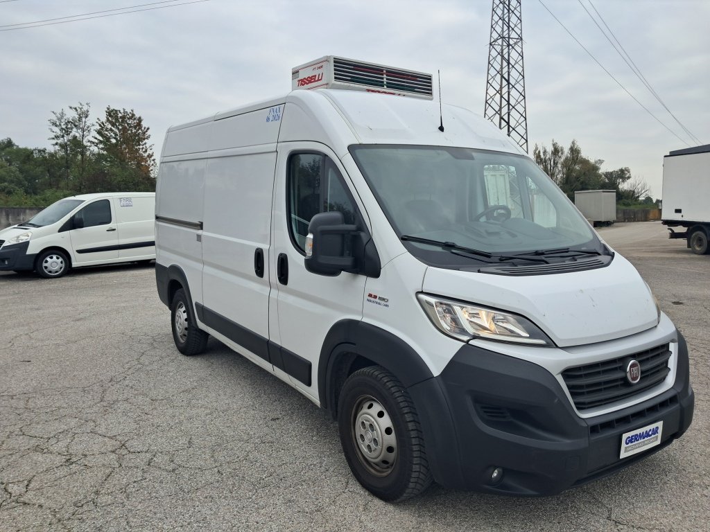 402-Fiat Ducato Maxi 2.3 150/isoter.+ frigo FNAX 6/26