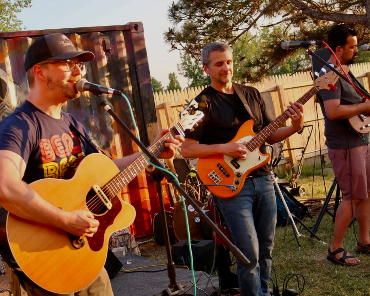 CombustOmatics play the Songs of Bob Dylan at Shelburne Vineyard