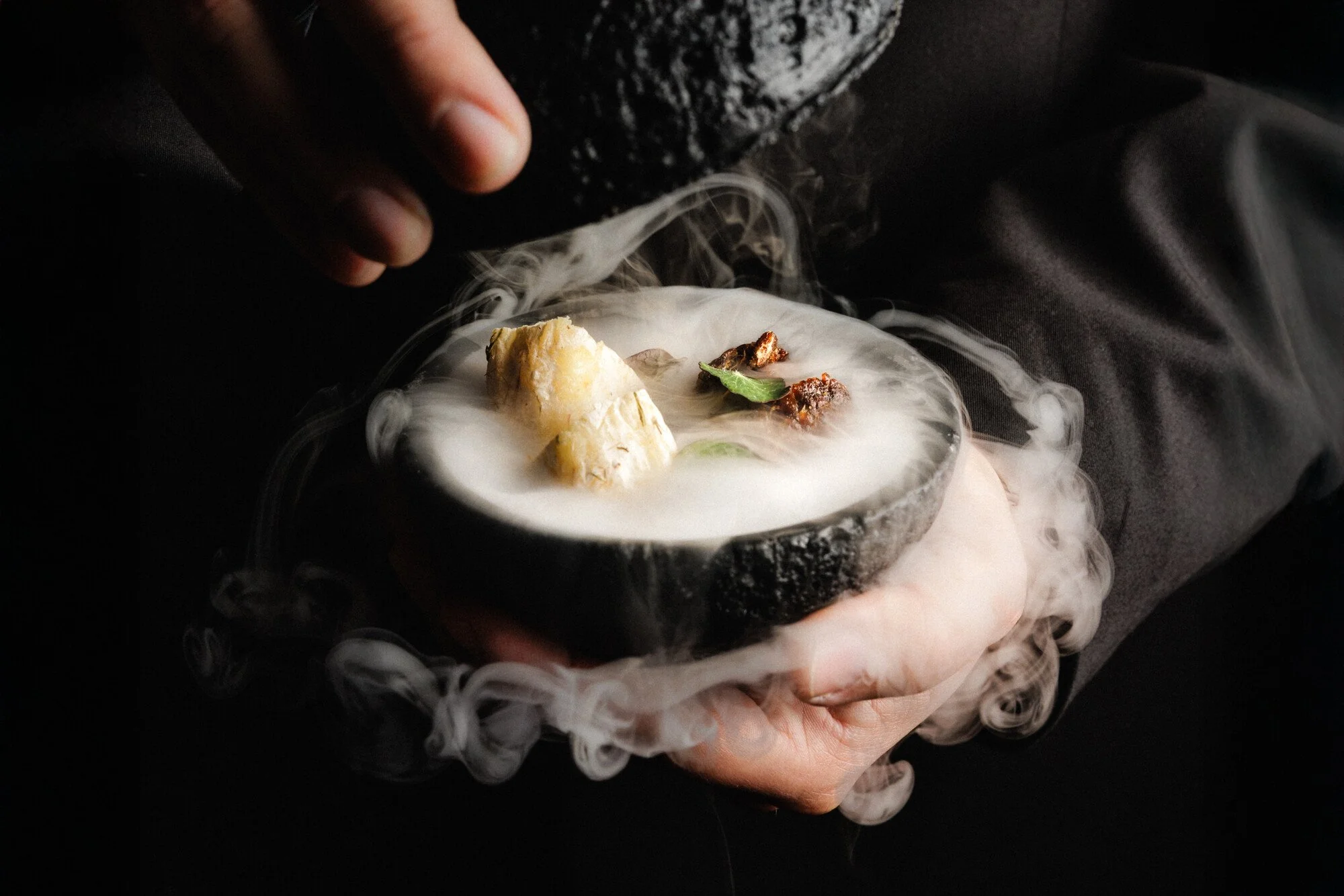 BLACK MOON Gastrobar