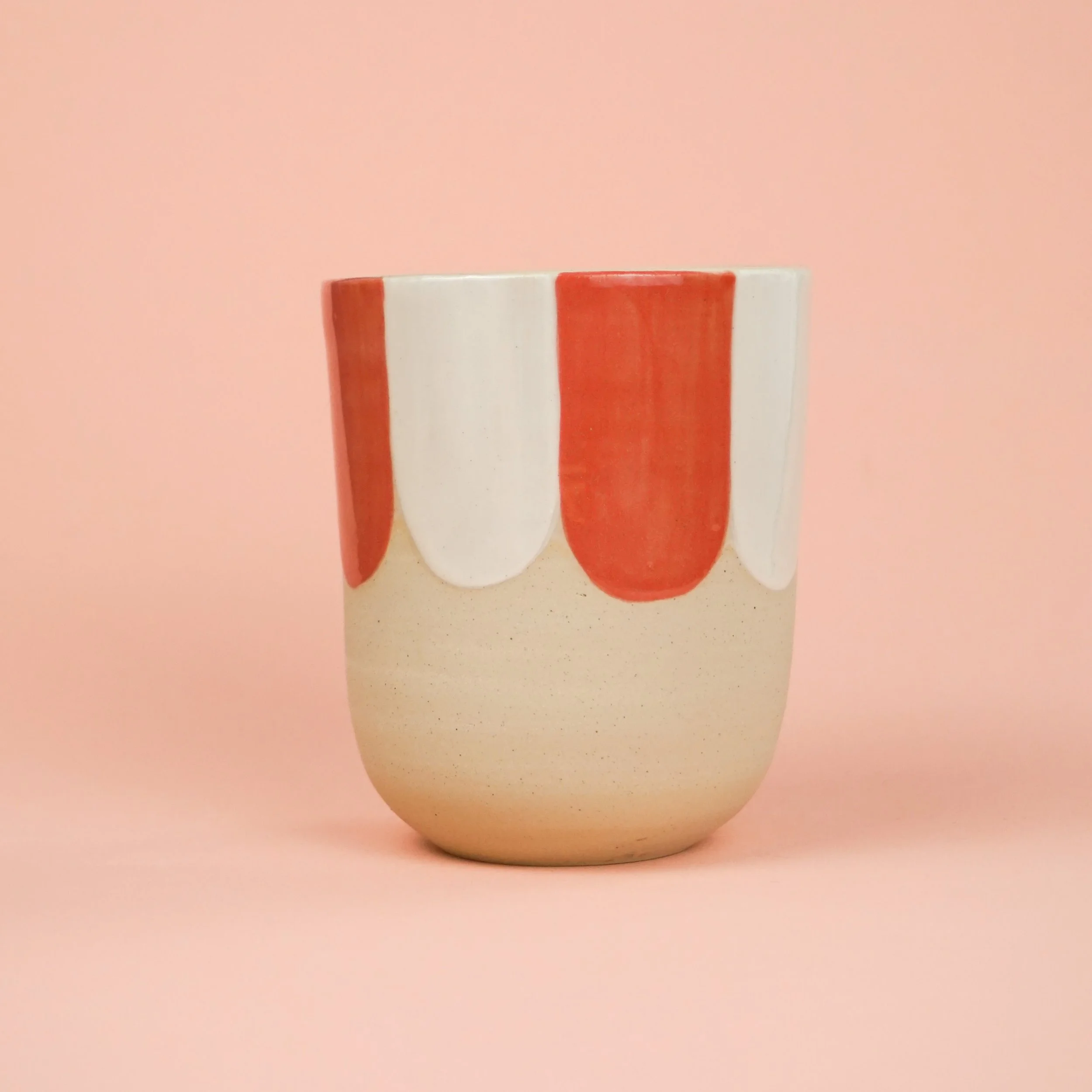 Zirkusbecher weißrot