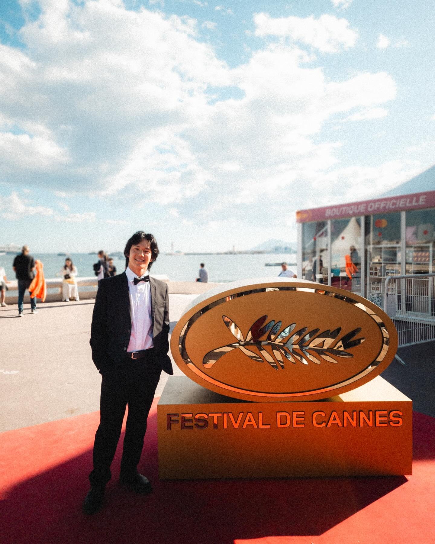 Festival de Cannes ✨

C&rsquo;&eacute;tait vraiment incroyable ! Je tiens &agrave; remercier @maregionsud de m&rsquo;avoir invit&eacute; &agrave; monter les fameuses marches du festival de Cannes et d&rsquo;avoir pu assister au film &ldquo;Bird&rdquo