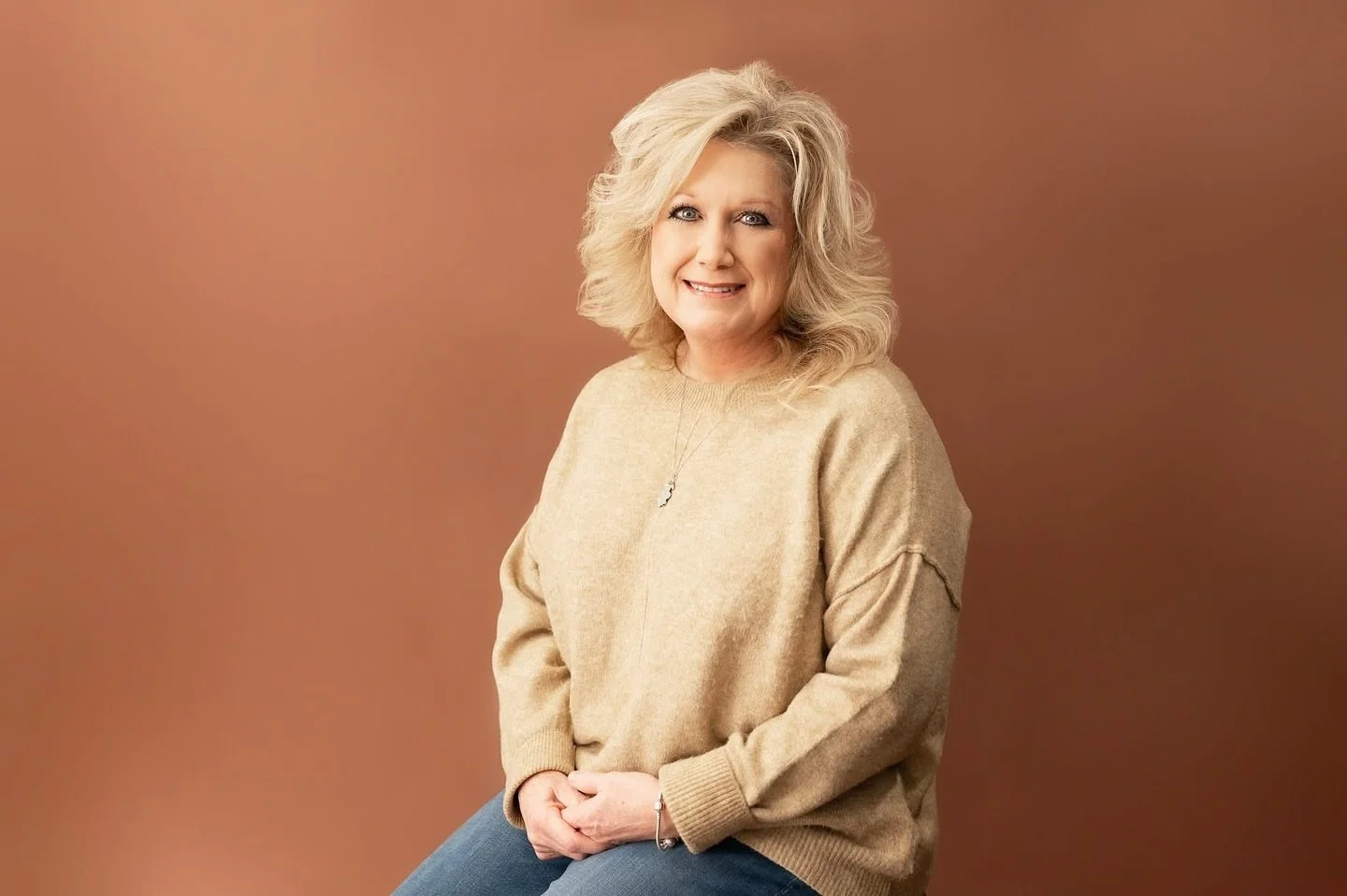 Help us wish the boss lady a HAPPY BIRTHDAY today. 🤎
