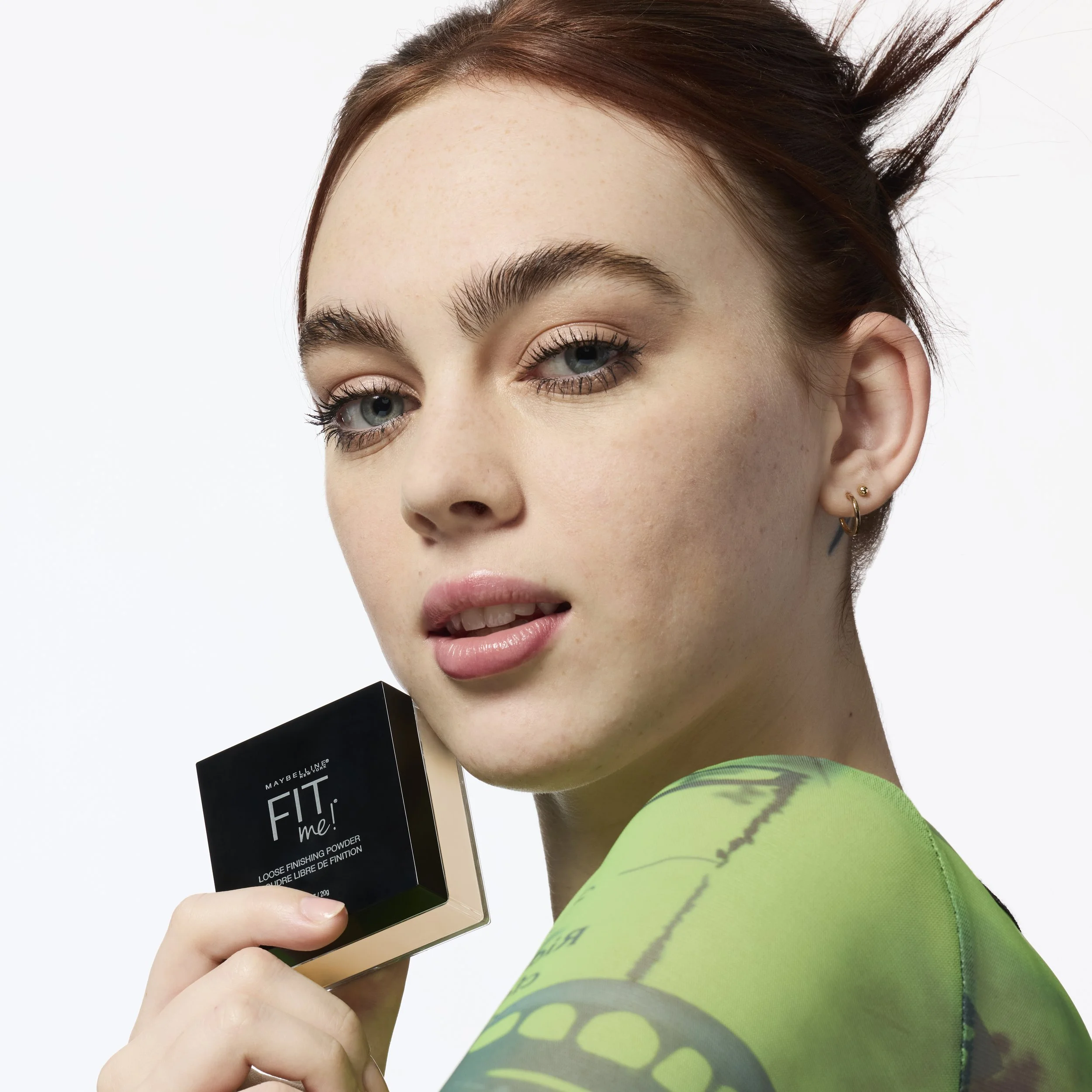 MNY-COS-FACE-FITME-LOOSEPOWDER-FAIR-041554501995-LIFESTYLE-JOLIE-BJ_040.jpg