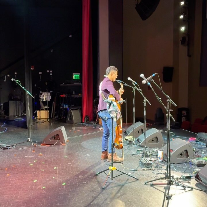 Thanks @serfafai and all the wonderful folks making wonderful happenings happen! I love when I realize all I need to keep motivated is to be around other like-minded artists that are hungry enough to pursue their inner voice and desire. I needed to b