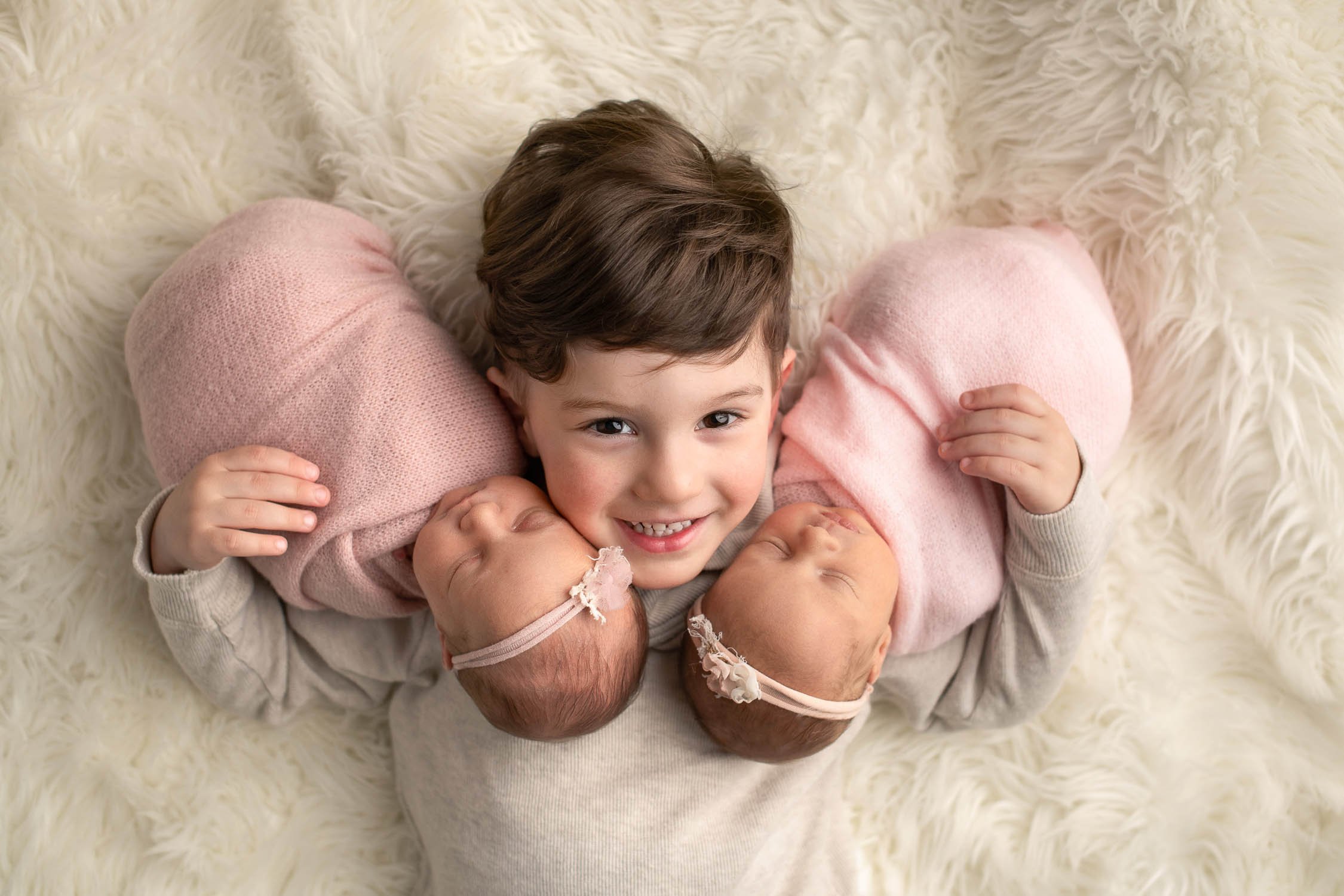 Kelowna Lake Country Okanagan Newborn Twin Photographer