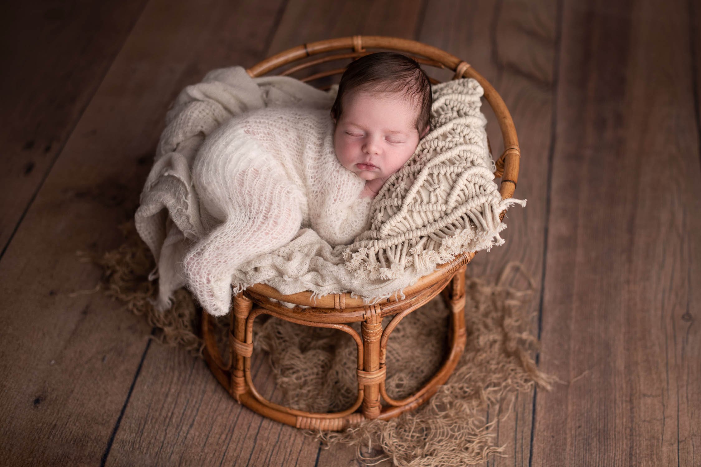 Kelowna Lake Country Okanagan Newborn Photographer