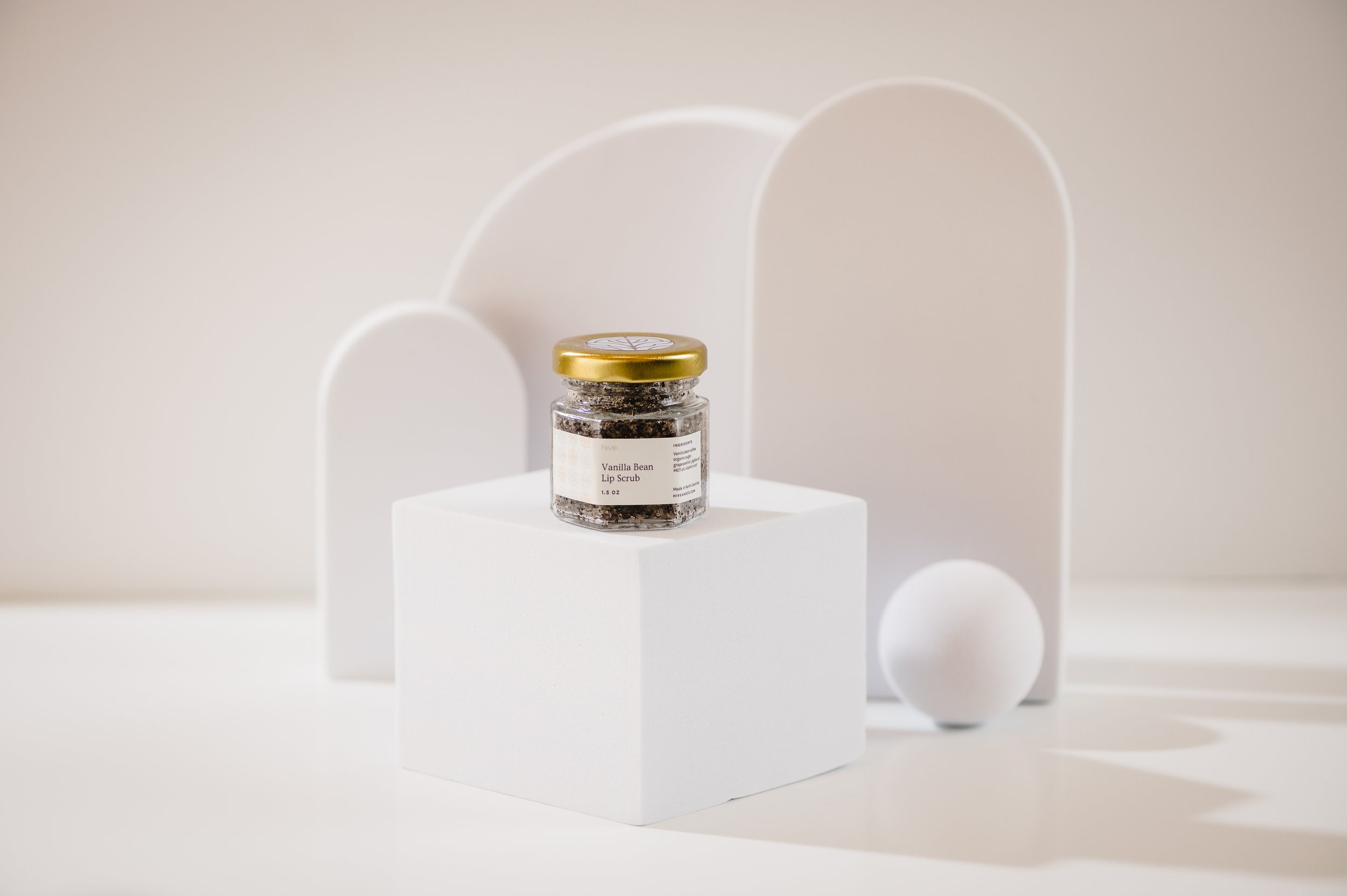 lip scrub vanillabean .jpg