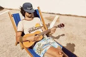 LIVE MUSIC: Bobby Alu