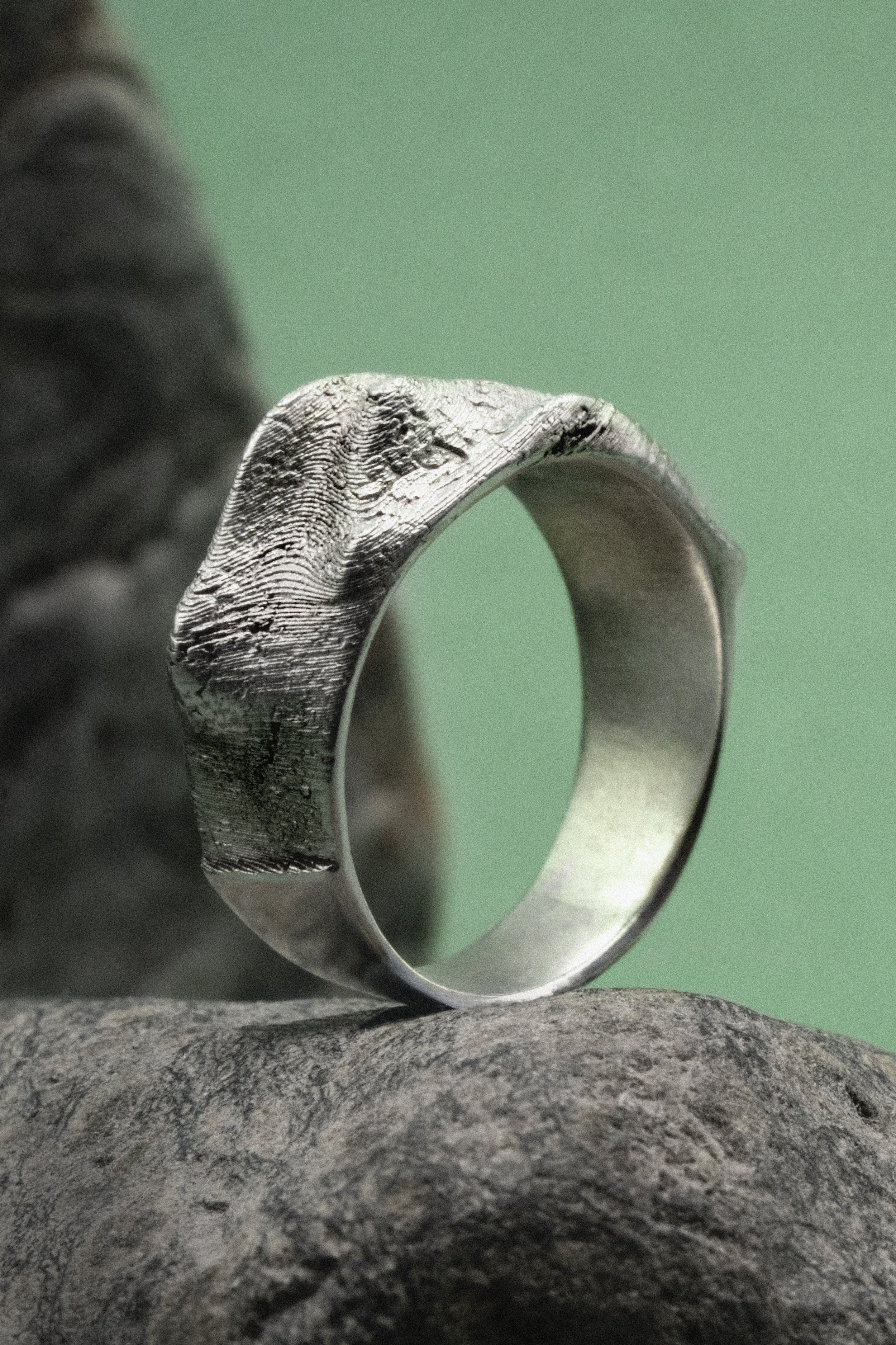 StudioAgaea_Field_ring.jpg
