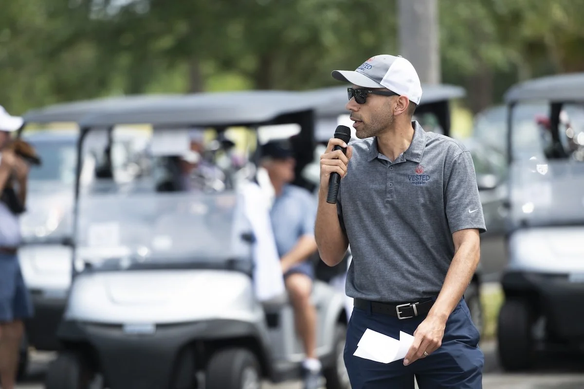 Viv Helwig photo credit Monarch Studio.JPG