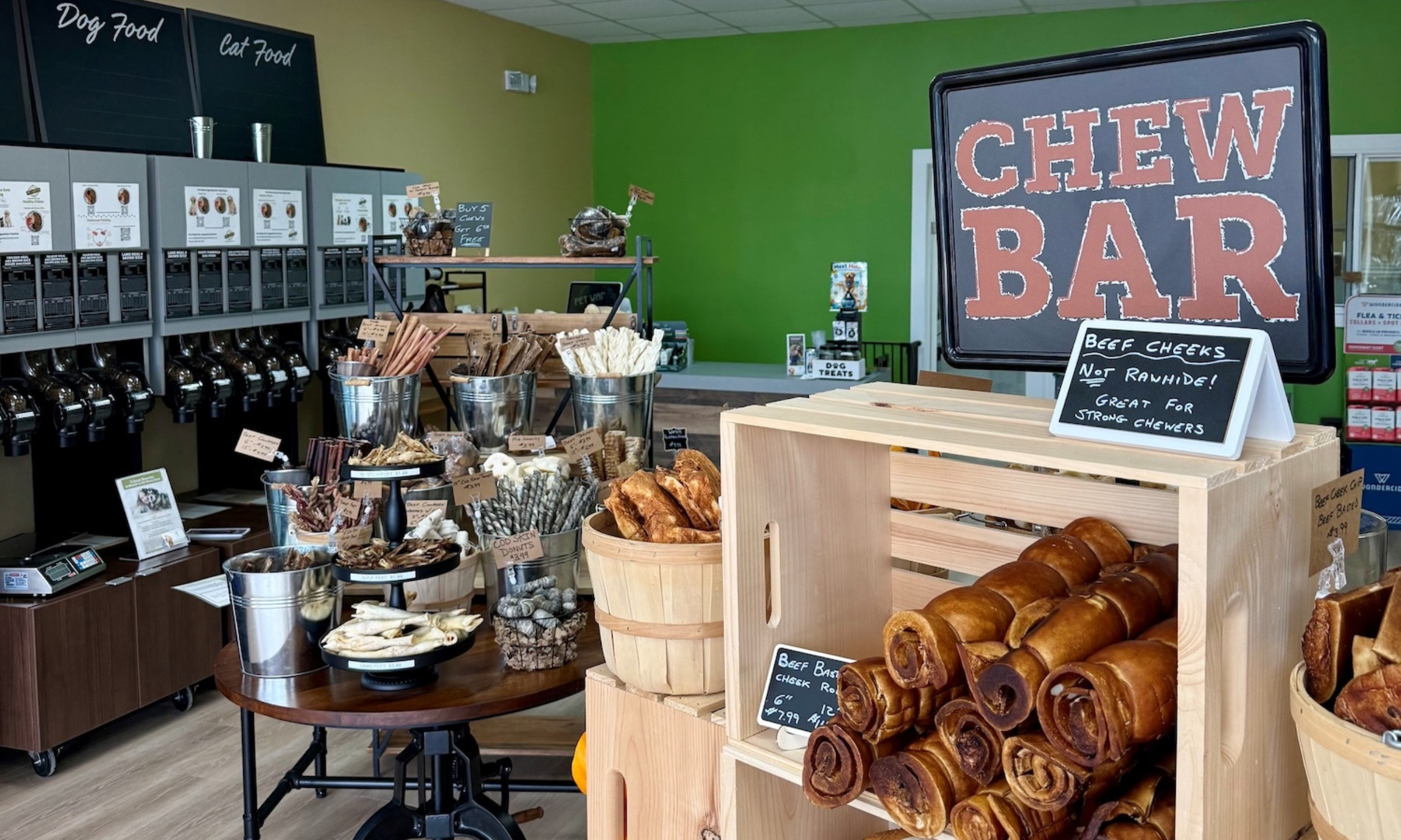 Pet Wants St. Augustine Central Celebrates Grand Opening June 5-7