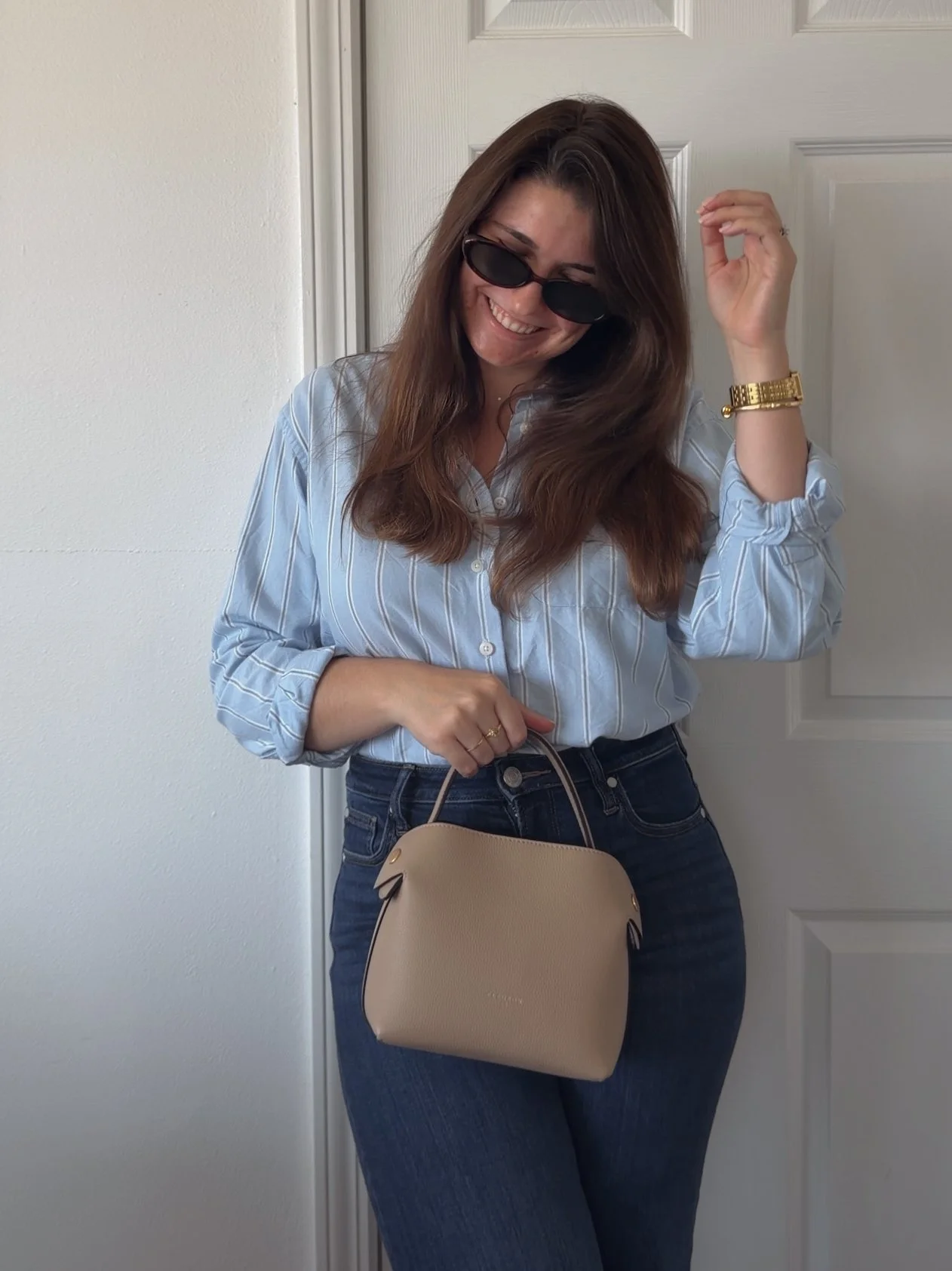 Inside the Mini Swann Bag by Fleuron