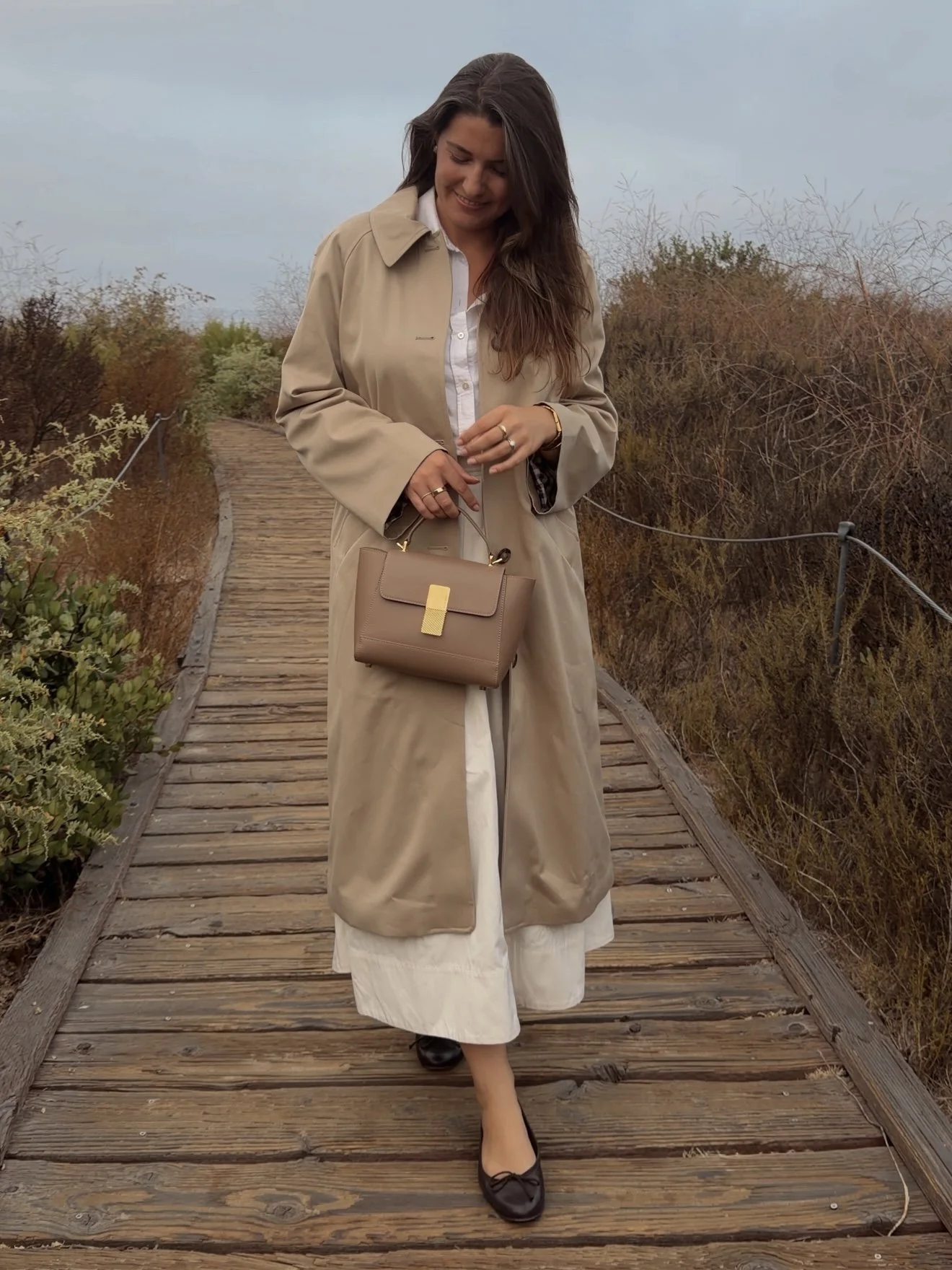 The Sézane Clyde Trench Coat: An Effortless Layer for Fall