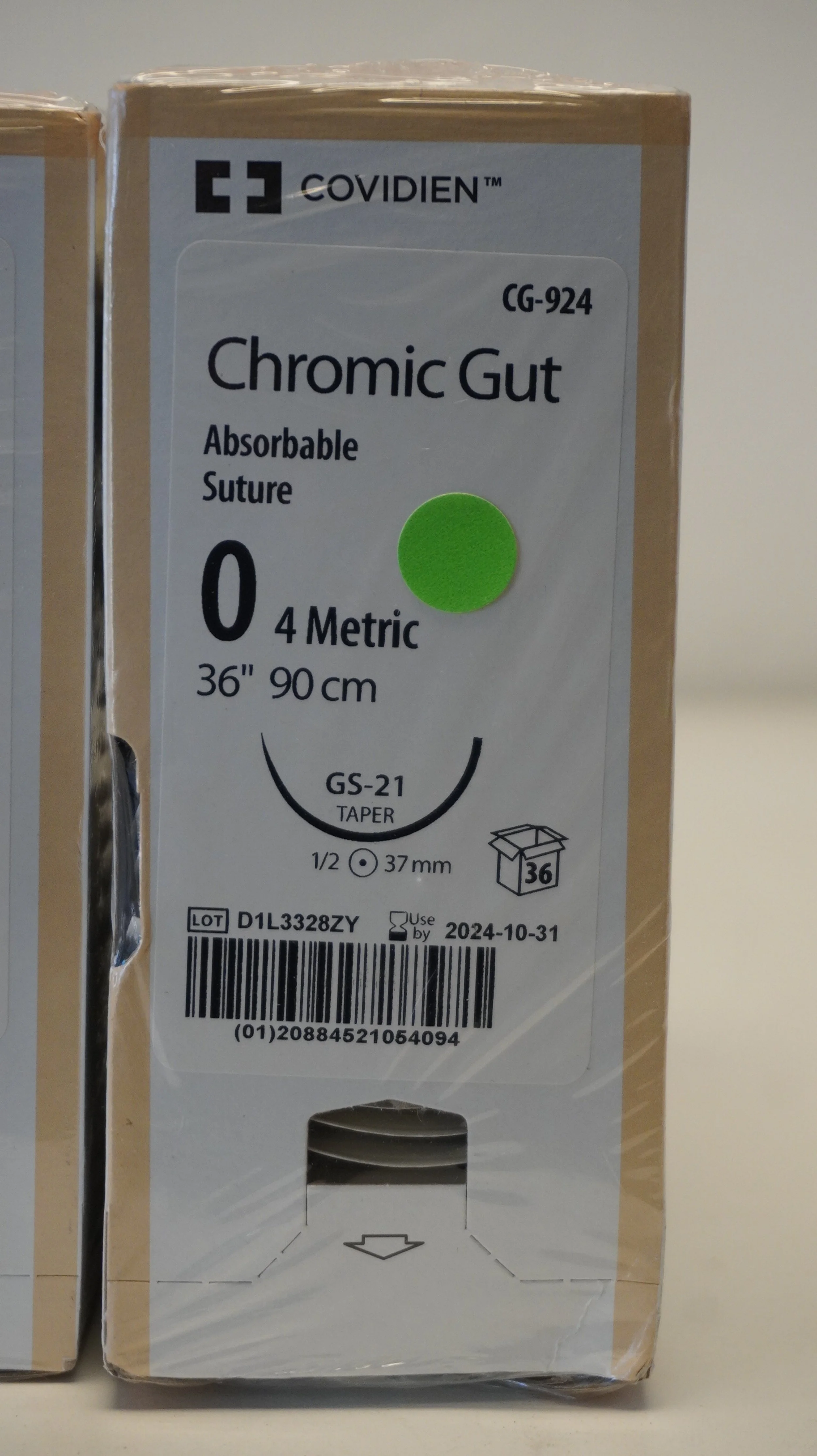 COVIDIEN | CG-924 | SHORTDATE | PACK of 36/pc | Chromic Gut Absorbable Suture 0 4 Metric 36" 90cm