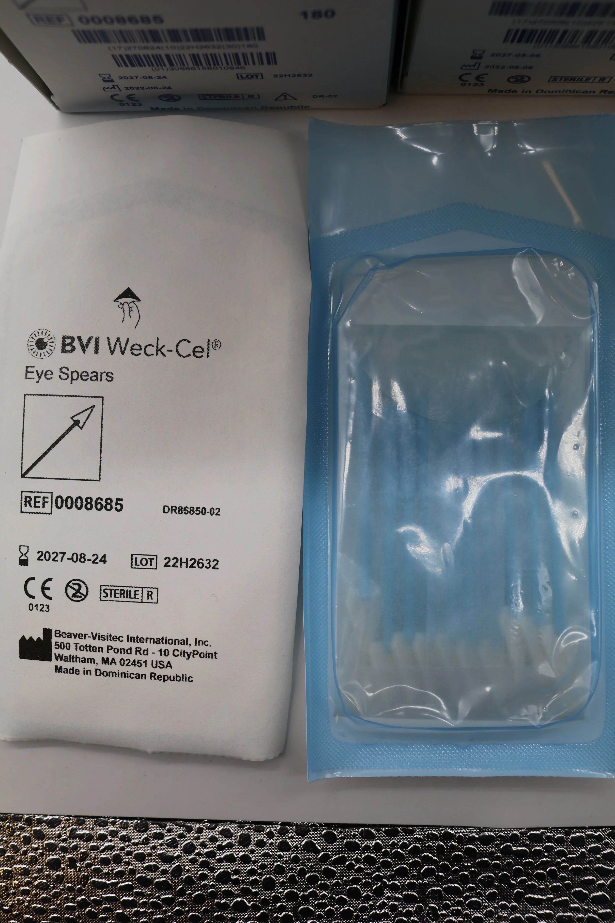 Beaver | 8685 | Box of 10 | Visitec International 0008685 Weck-Cel Surgical Eye Spears