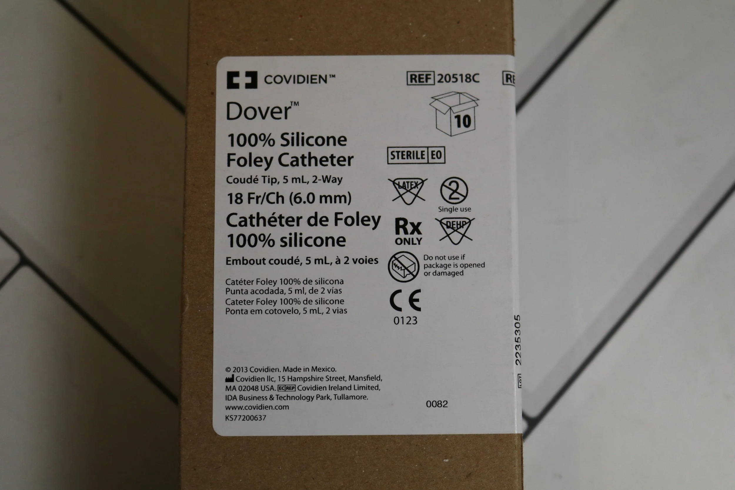 Covidien | 20518C | Box of 10 | Dover™ 100% Silicone Foley Catheter, Coudé Tip, 5 mL, 2-Way, 18 Fr (6.0 mm)