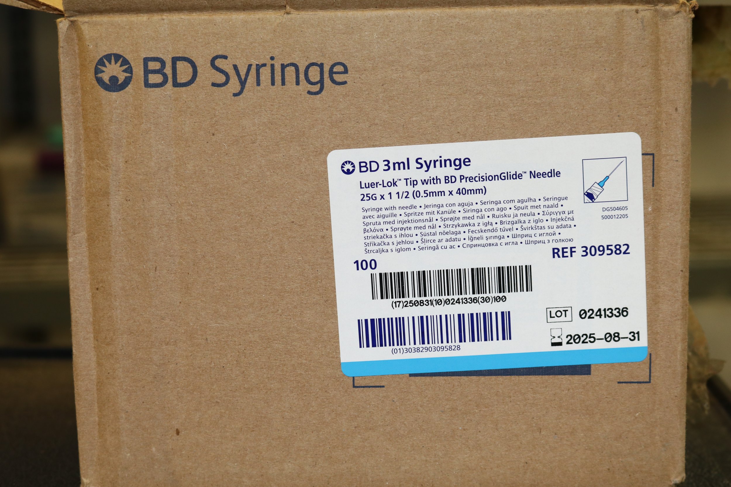 BD | 309582 | BOX OF 100 | 3ml Syringe Luer-Lok Tip with PrecisionGlide Needle
