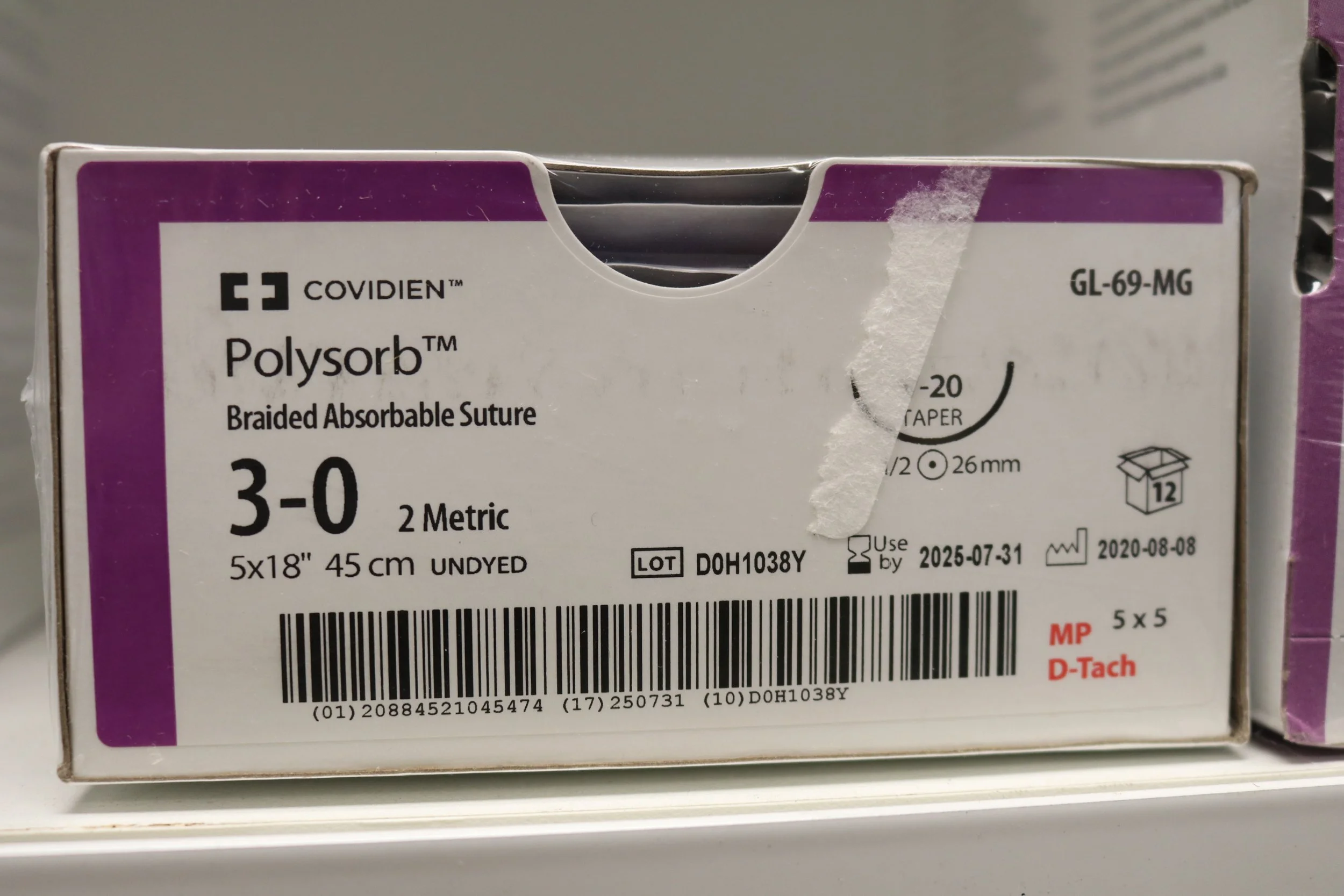 COVIDIEN | GL-69-MG | SHORTDATE | BOX OF 12 | Polysorb Braided Absorbable Suture 3-0 2 Metric 5x18" 45cm UNDYED