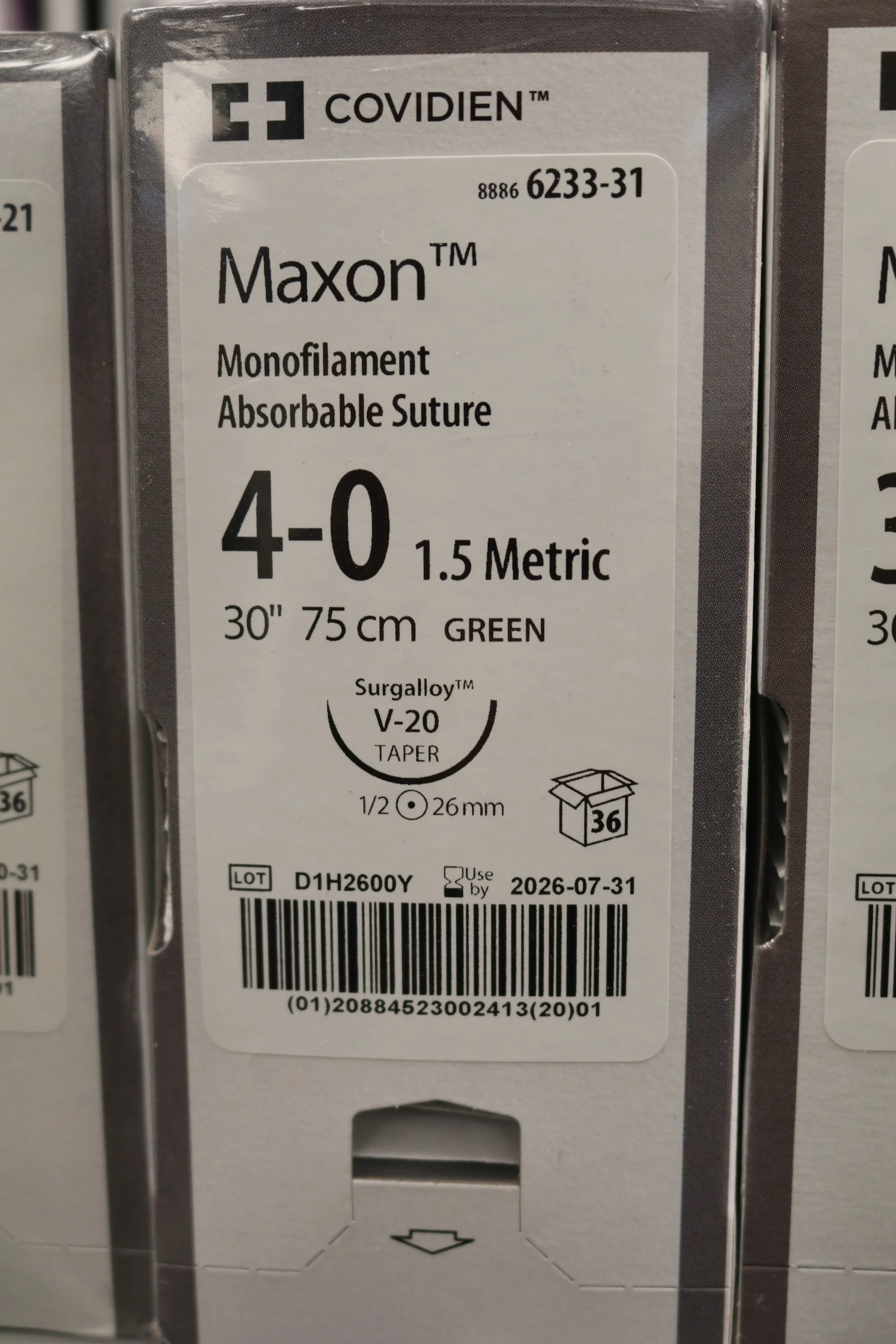 COVIDIEN | 6233-31 | INDATE | BOX OF 36 | Monofilament Absorbable Suture 4-0 1.5 Metric 30" 75cm GREEN