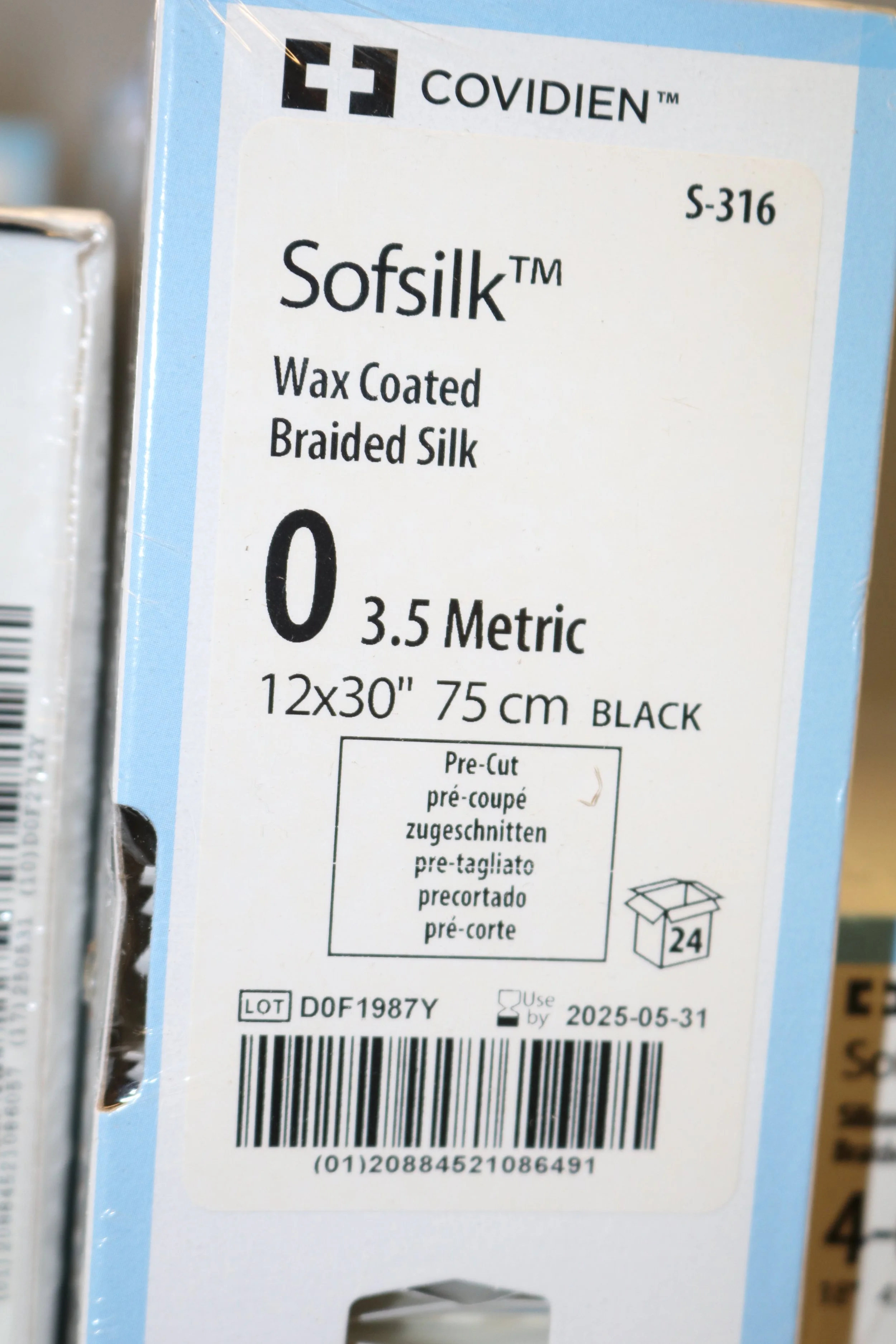 COVIDIEN | S-316 | PACK of 24/pc | Softsilk Wax Coated Braided Silk 0 3.5 Metric 12x30" 75cm BLACK