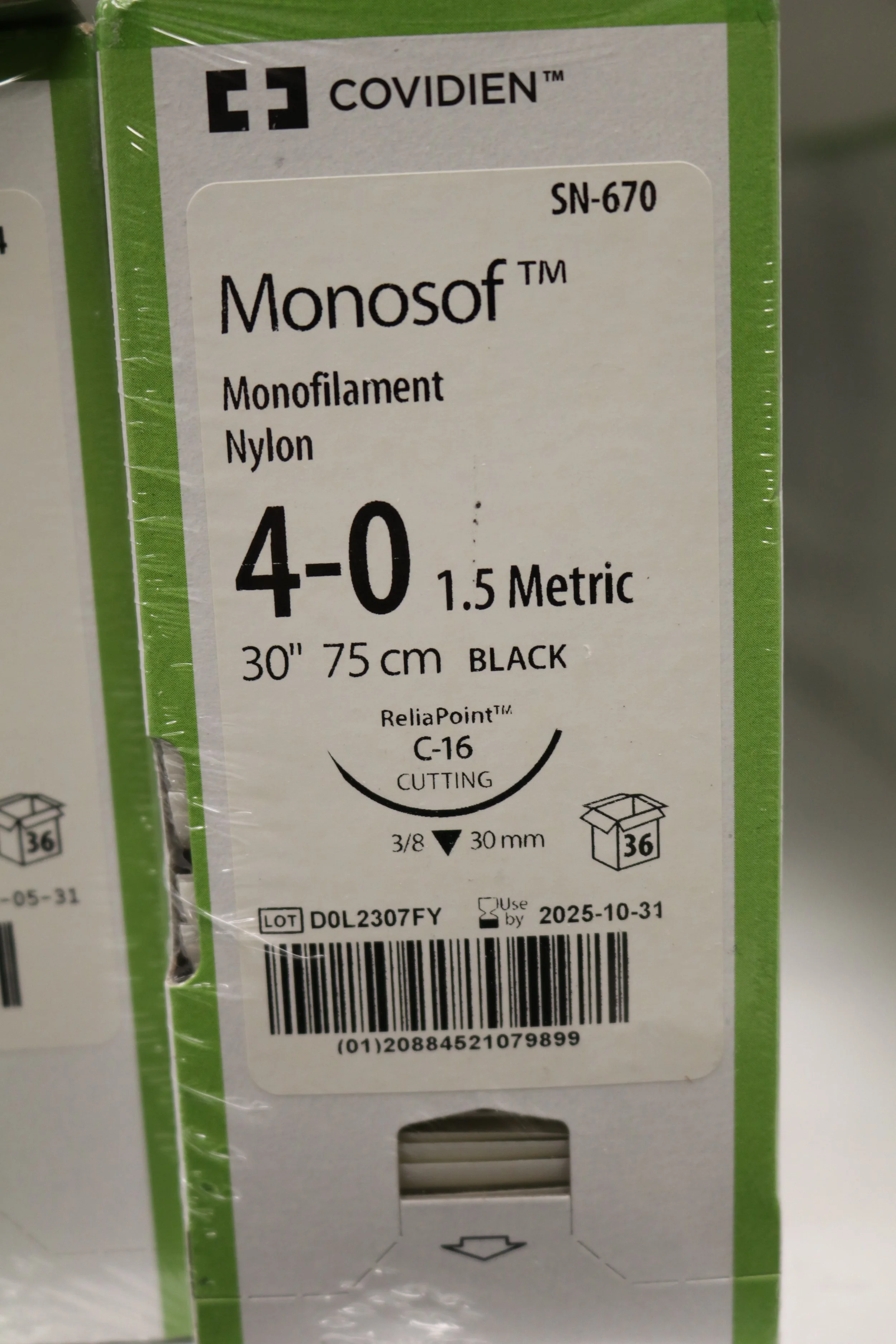 COVIDIEN | SN-670 | Pack of 36/pc | Monosof Monofilament Nylon 2-0 2 Metric 30" 75cm BLACK