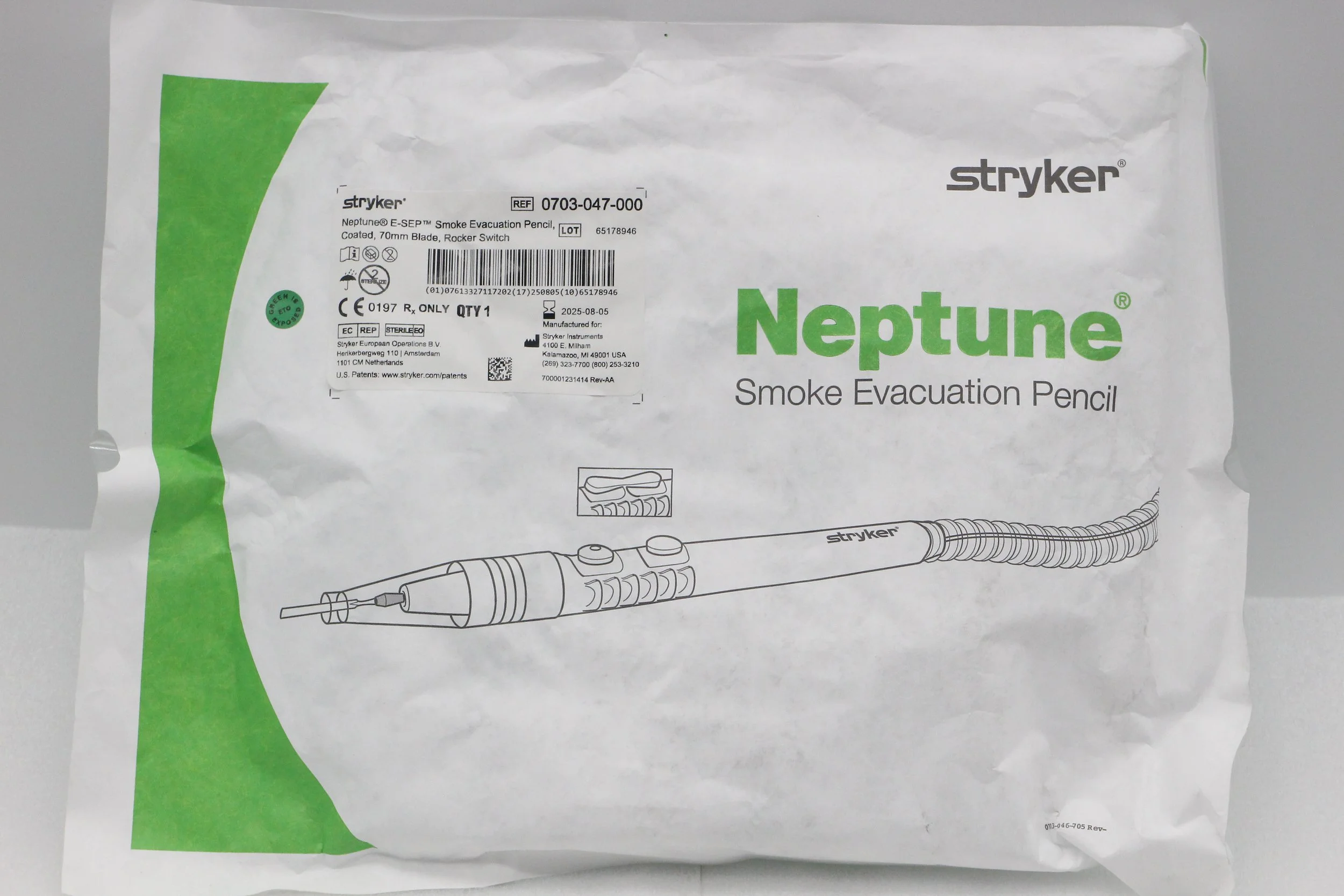 Stryker | 0703-047-000 | Neptune E-SEP Smoke Evacuation Pencil Coated 70mm Blade Rocker Switch